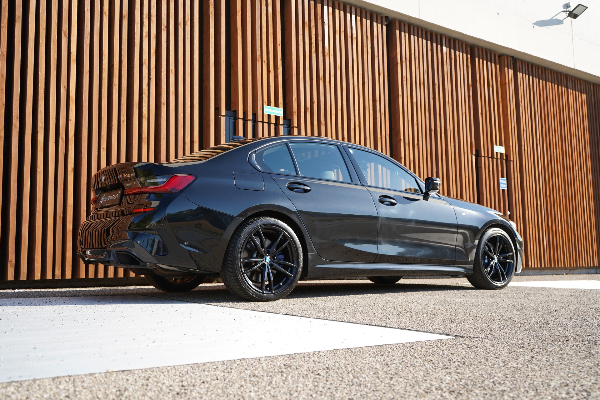 BMW M340d xDRIVE 48V STEPTRONIC M SPORT BLACK l 340 PS-image-12