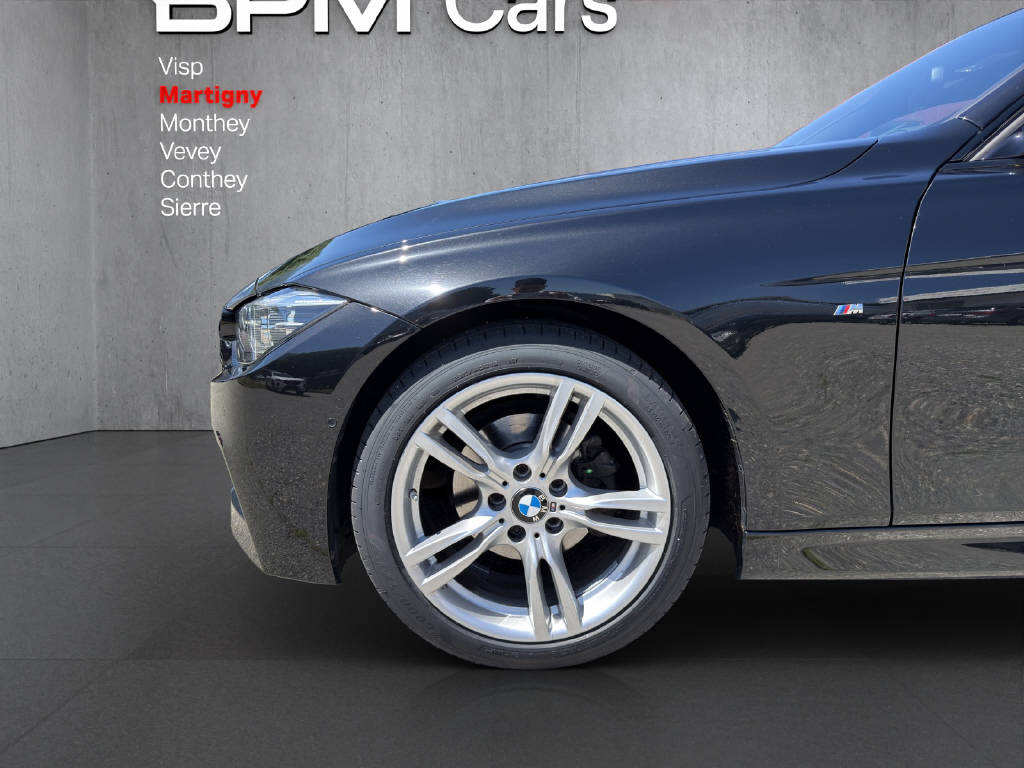 BMW 320i Essential Ed. xDrive SAG Tourin-image-6