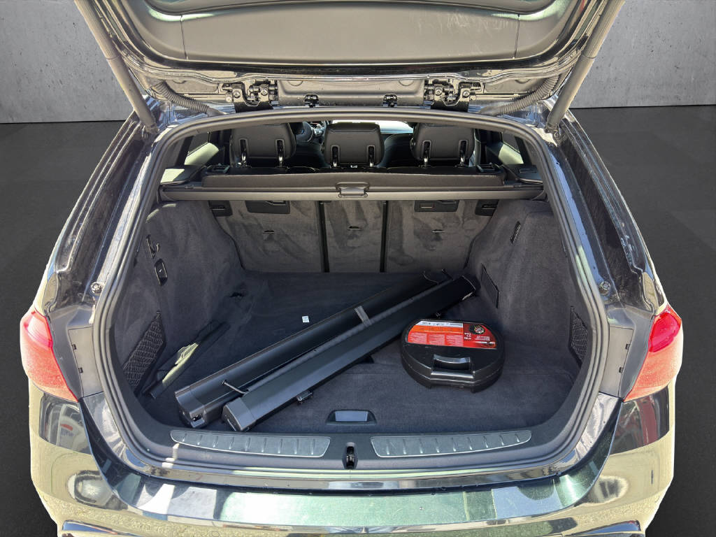 BMW 320i Essential Ed. xDrive SAG Tourin-image-15