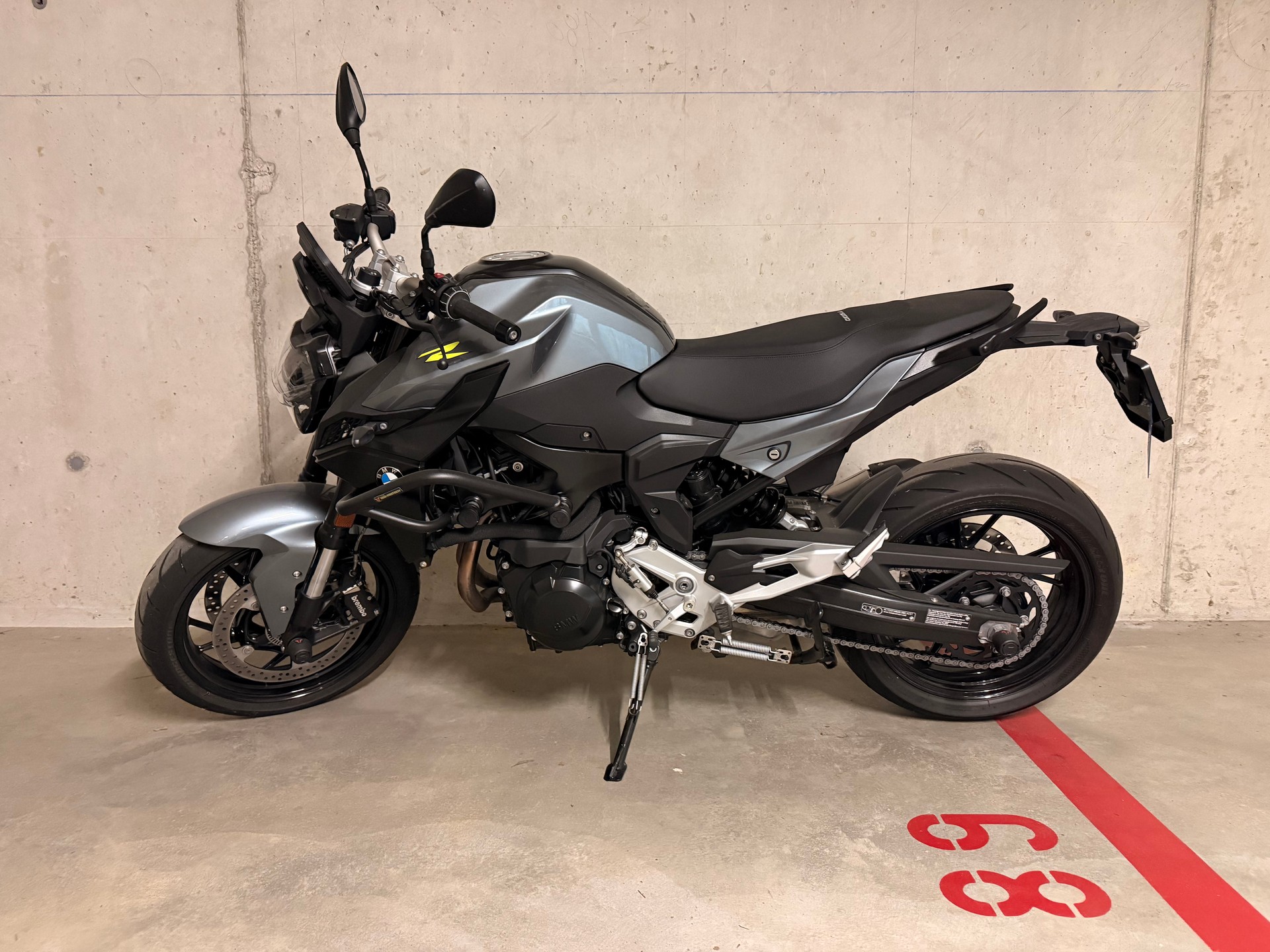 BMW F 900 R A2 (35kW) ABS-image-0
