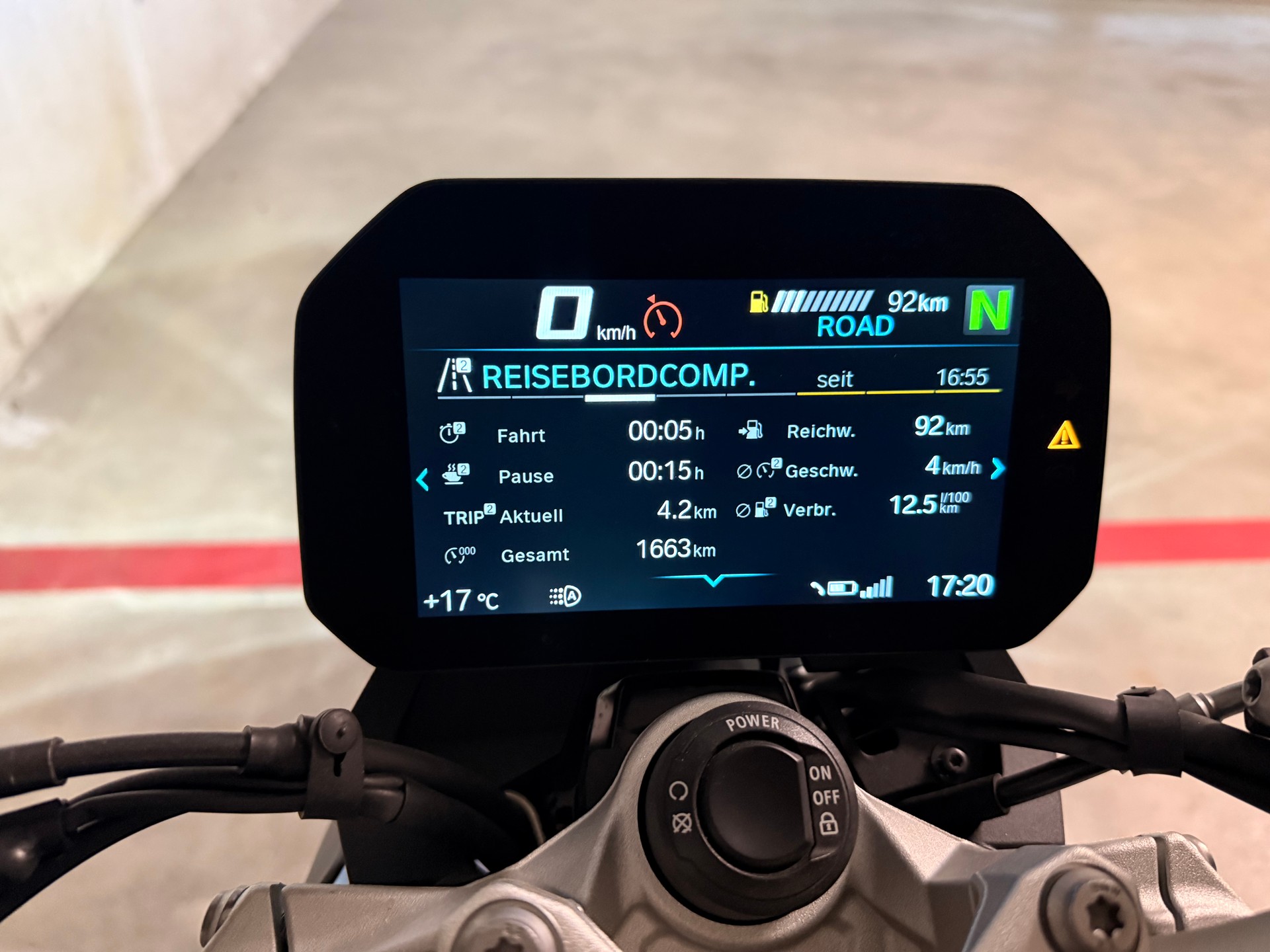 BMW F 900 R A2 (35kW) ABS-image-6