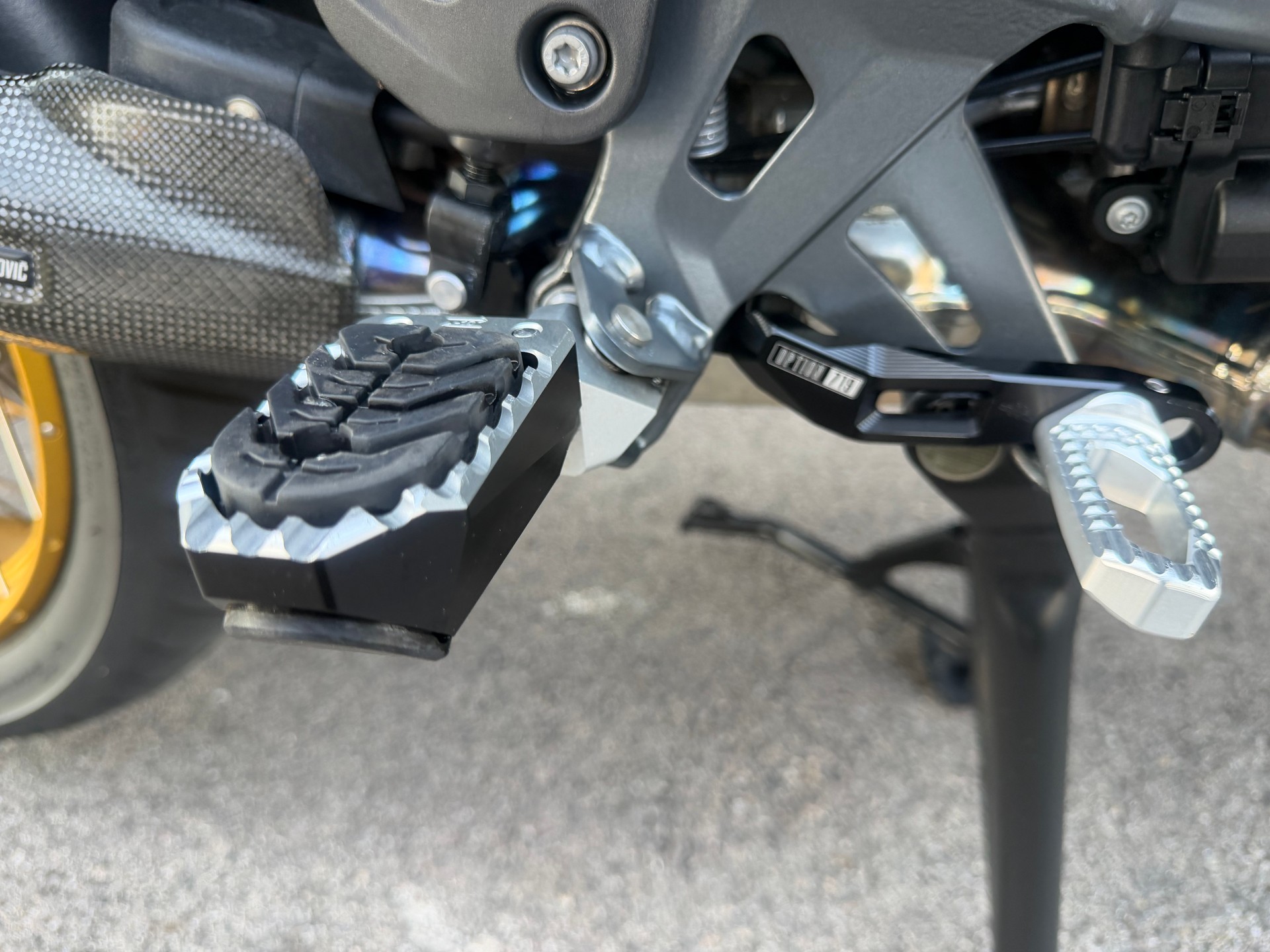 BMW BMW R 1250 GS-image-15