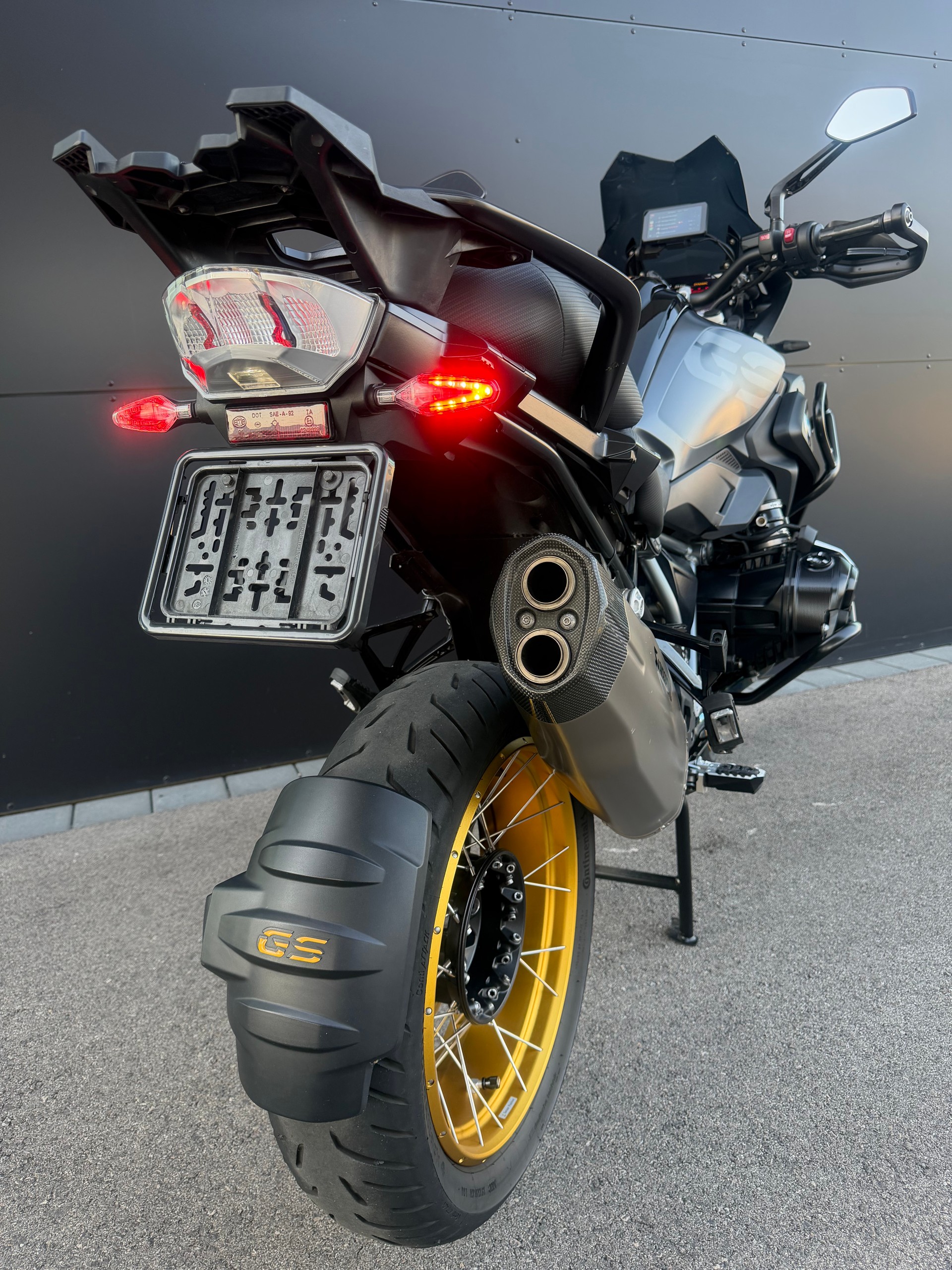 BMW BMW R 1250 GS-image-7