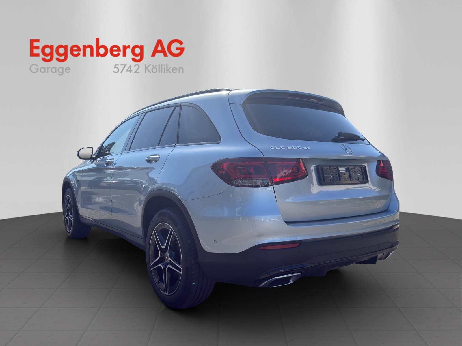 MERCEDES-BENZ GLC 300 de AMG Line 4Matic 9G-Tronic, 8-fach bereift-showroom-element-2