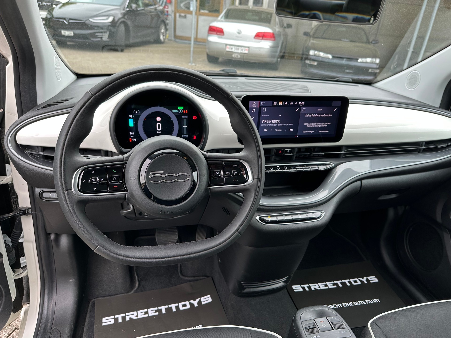 FIAT 500 electric 87 kW Icon-image-5