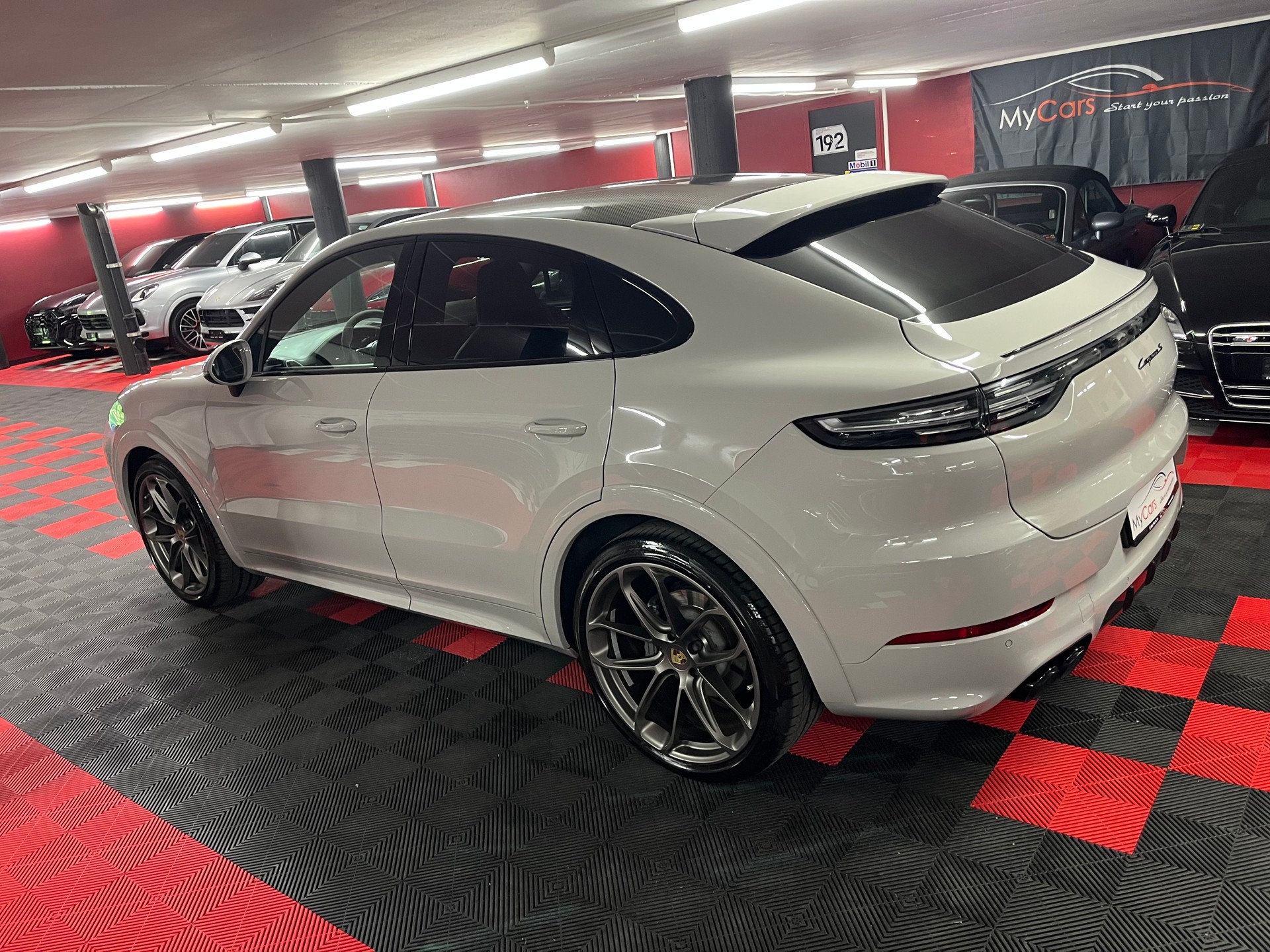 PORSCHE Cayenne S Coupé-image-9