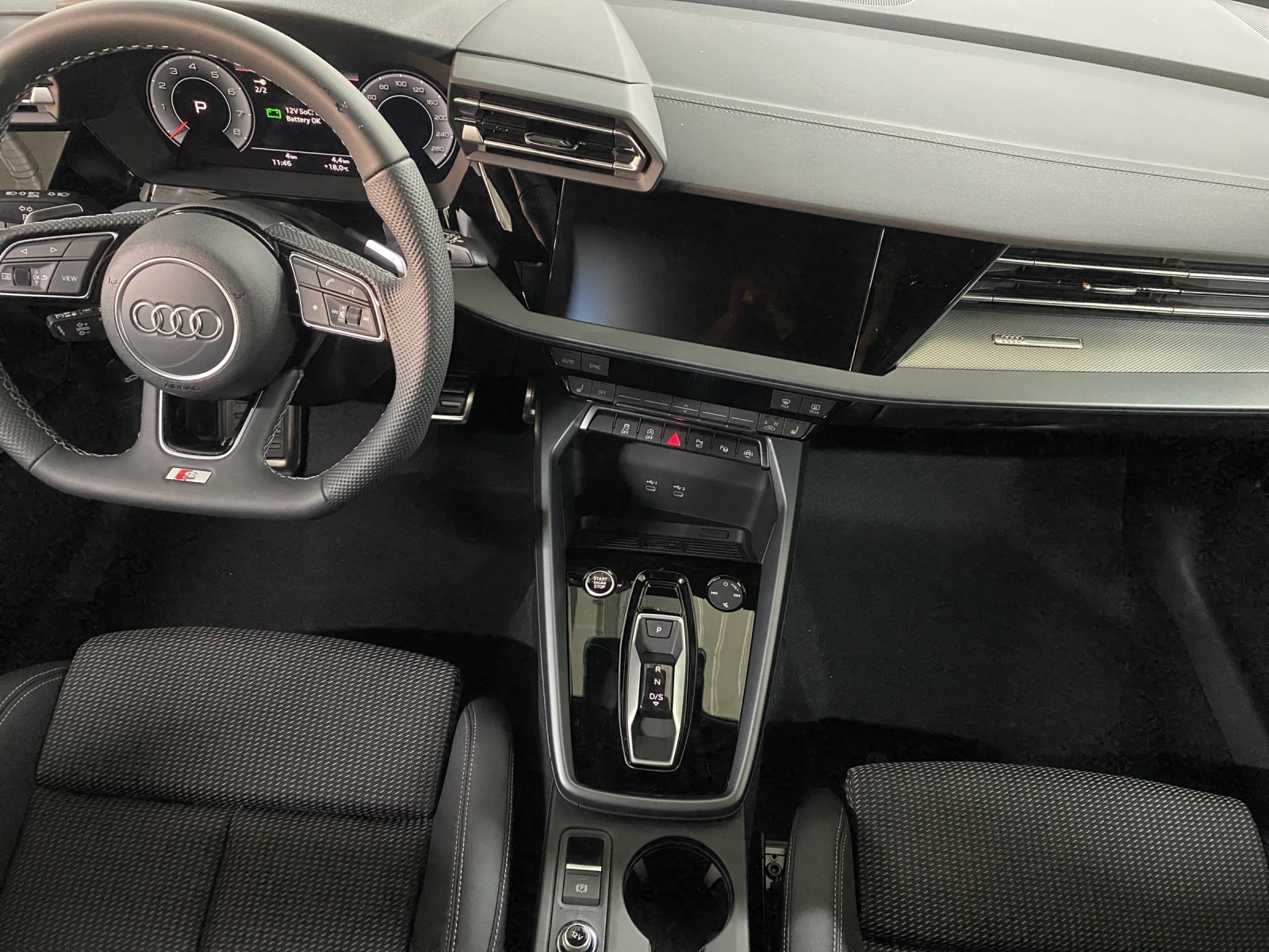AUDI A3 Sportback TFSI 110 kW Attraction S tronic-image-10