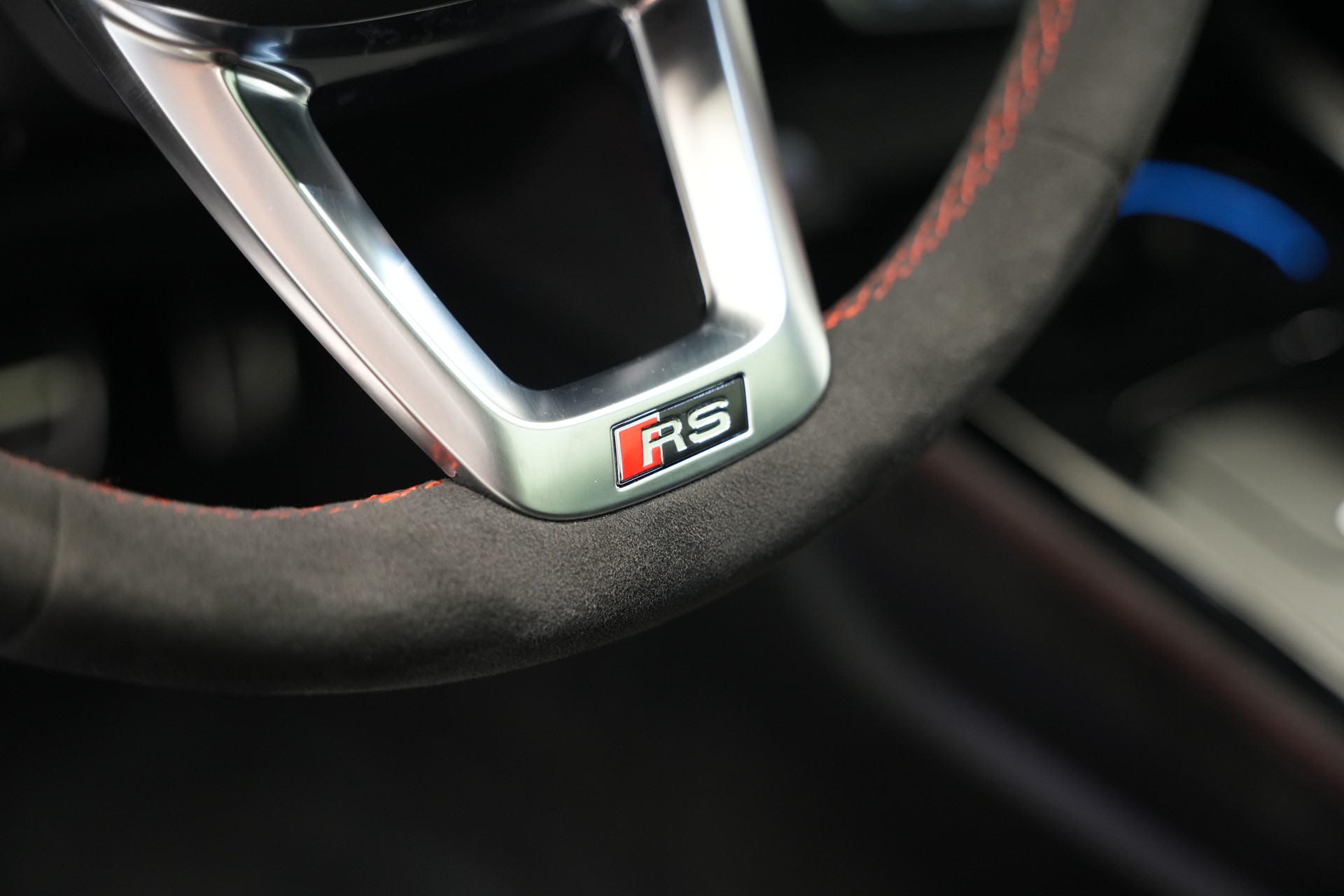 AUDI RS5 Sportback 2.9 TFSI Competition quattro tiptronic *Carbon* *DRC* *HuD* *B&O*-image-37
