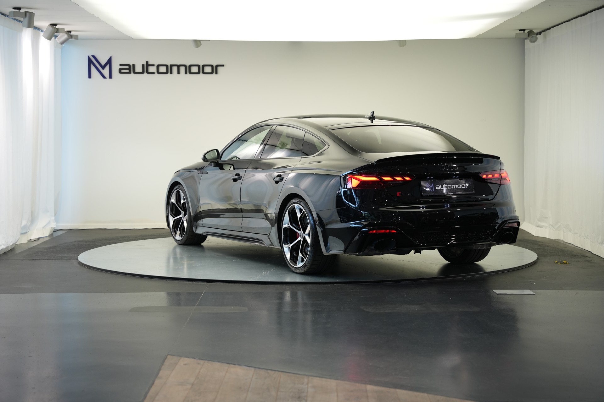 AUDI RS5 Sportback 2.9 TFSI Competition quattro tiptronic *Carbon* *DRC* *HuD* *B&O*-image-6