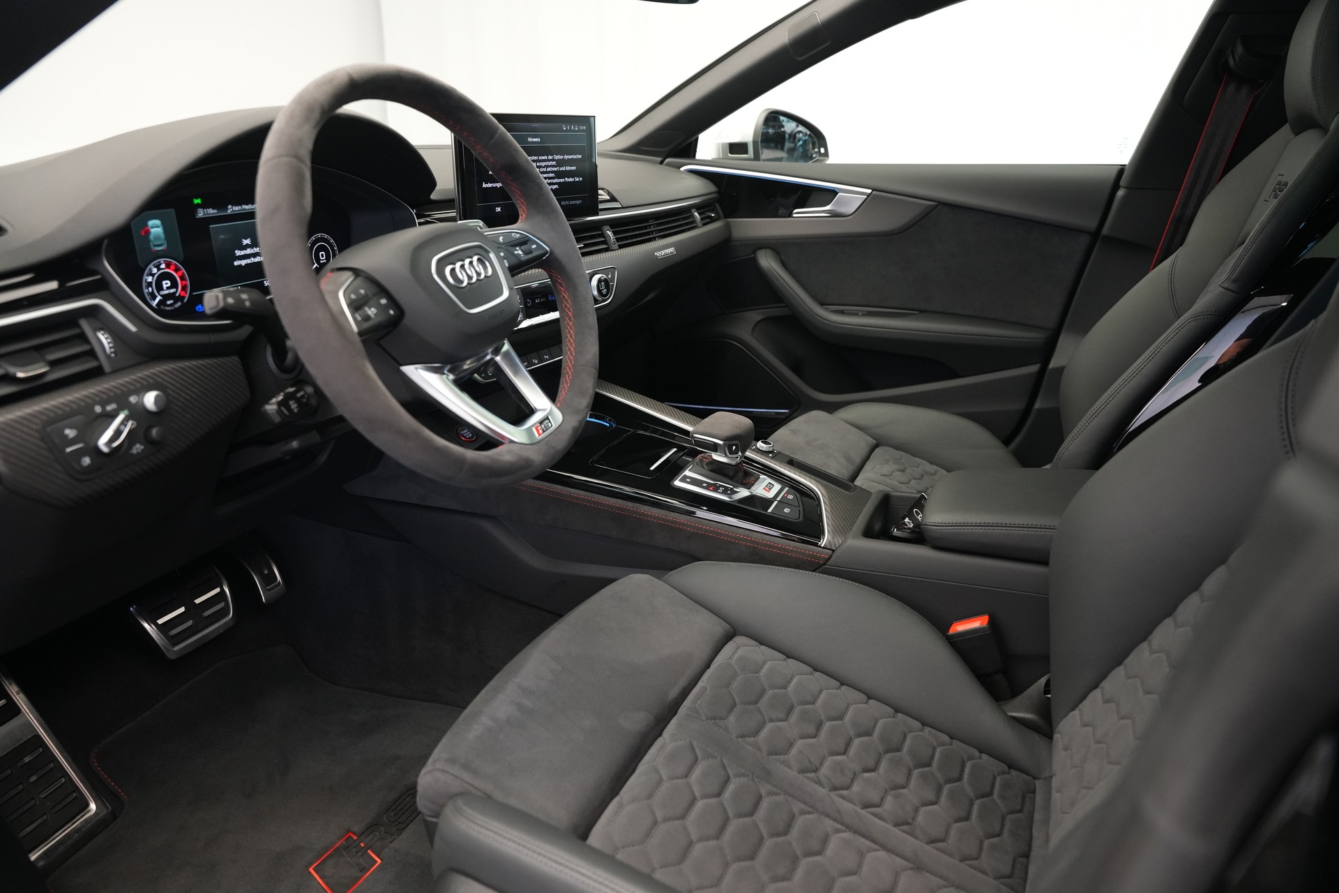 AUDI RS5 Sportback 2.9 TFSI Competition quattro tiptronic *Carbon* *DRC* *HuD* *B&O*-image-10