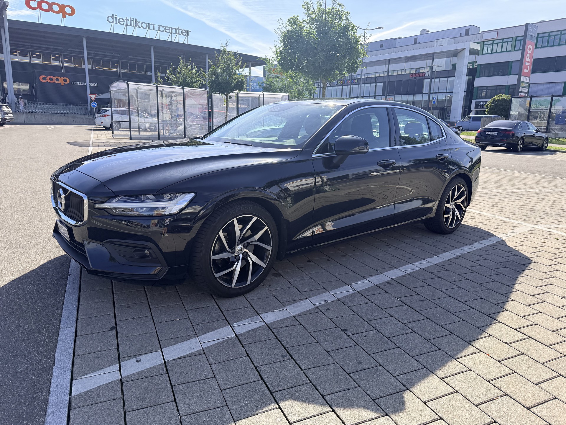 VOLVO 2.0 T4 Inscription