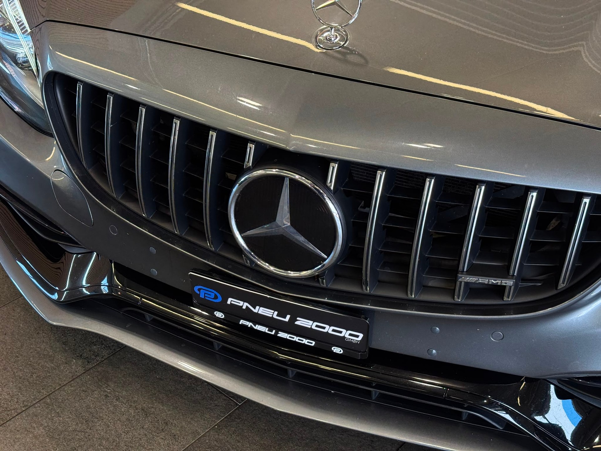 MERCEDES-BENZ C 63 AMG Speedshift-showroom-element-2