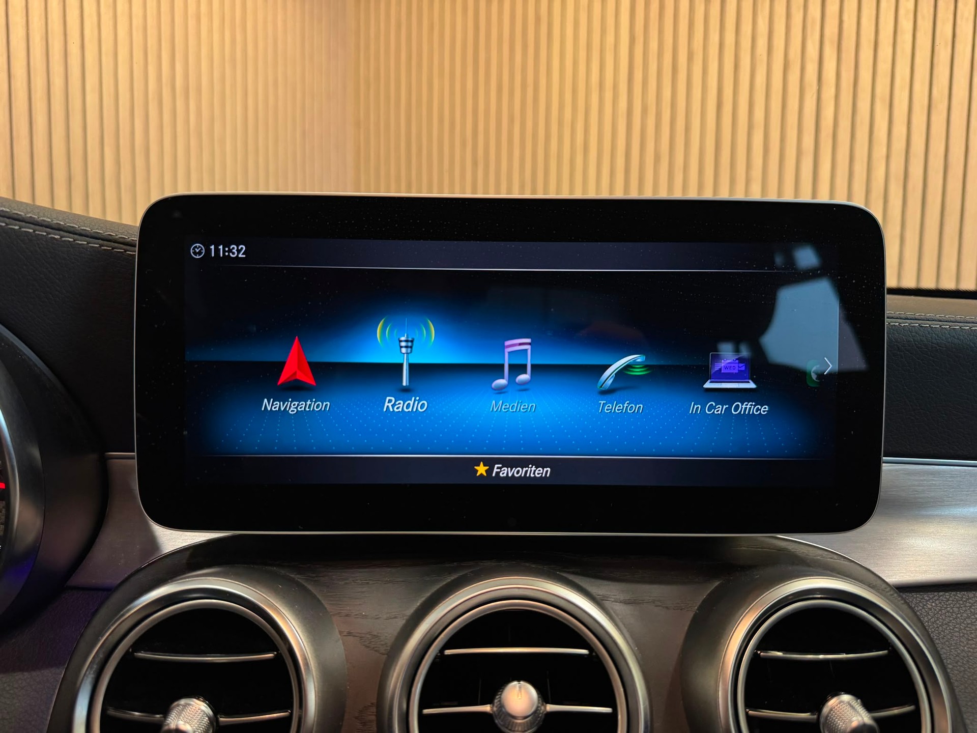 MERCEDES-BENZ C 63 AMG Speedshift-image-19