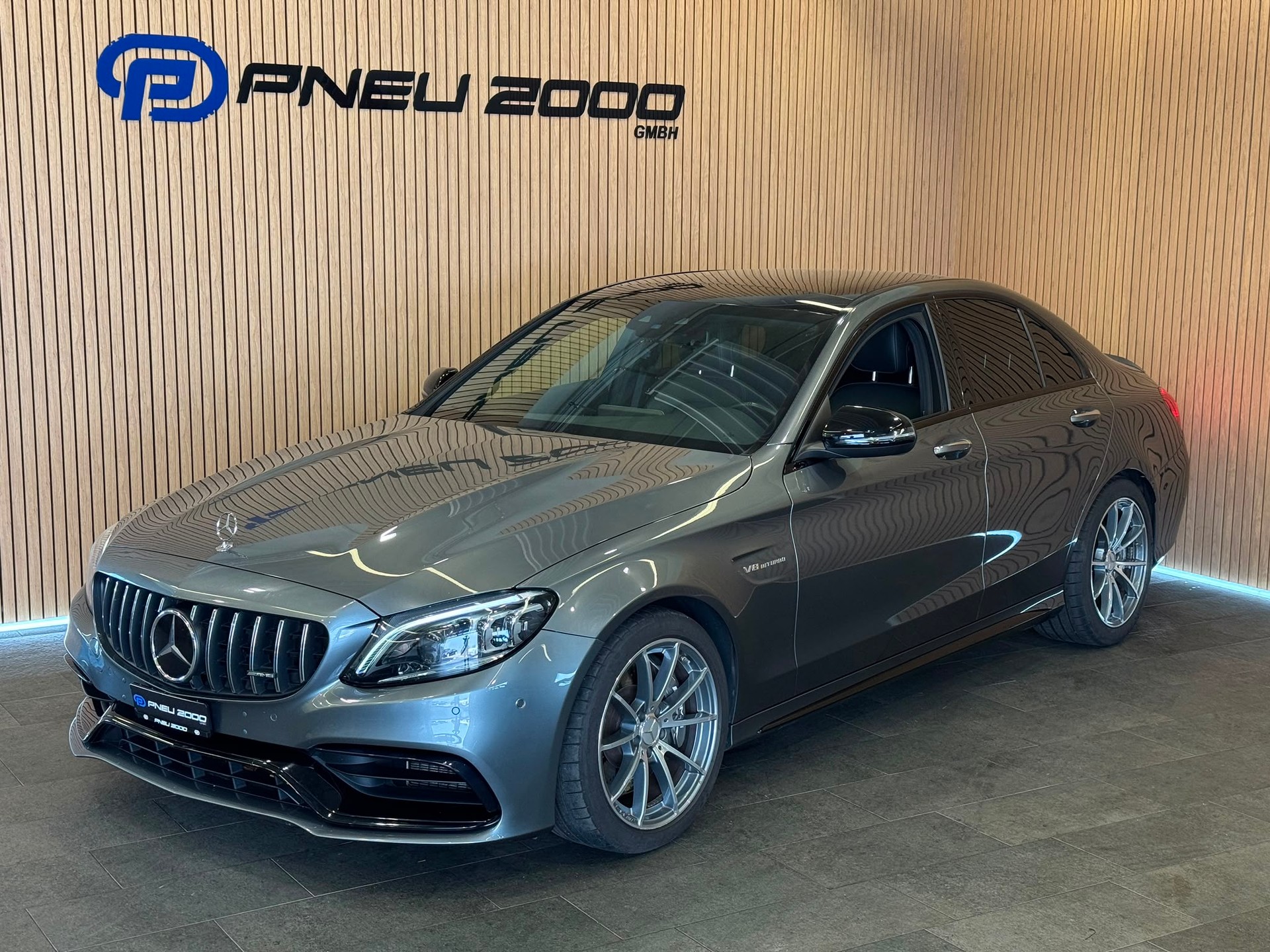 MERCEDES-BENZ C 63 AMG Speedshift