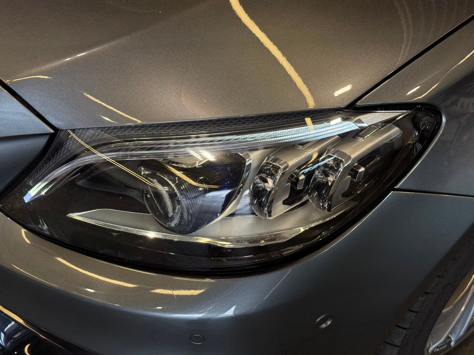MERCEDES-BENZ C 63 AMG Speedshift-showroom-element-3