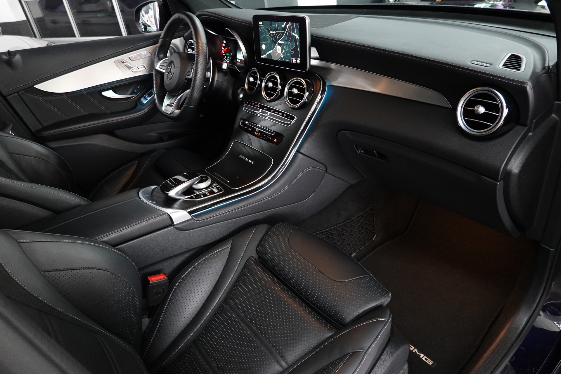 MERCEDES-BENZ GLC 63 S AMG 4Matic+ 9G-TRONIC CH-FZ FULL ON TOP BLAU MET.-image-43