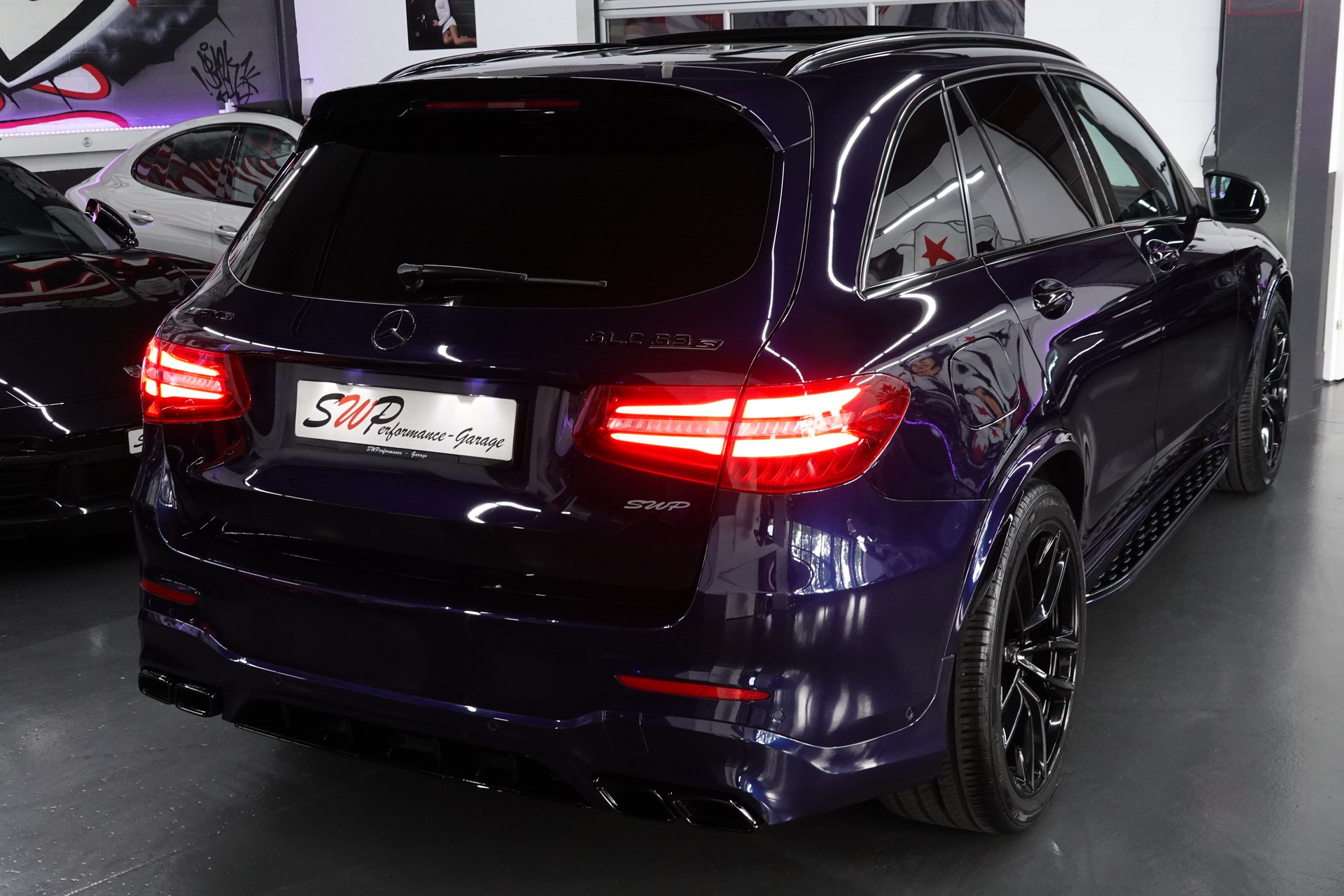 MERCEDES-BENZ GLC 63 S AMG 4Matic+ 9G-TRONIC CH-FZ FULL ON TOP BLAU MET.-image-24