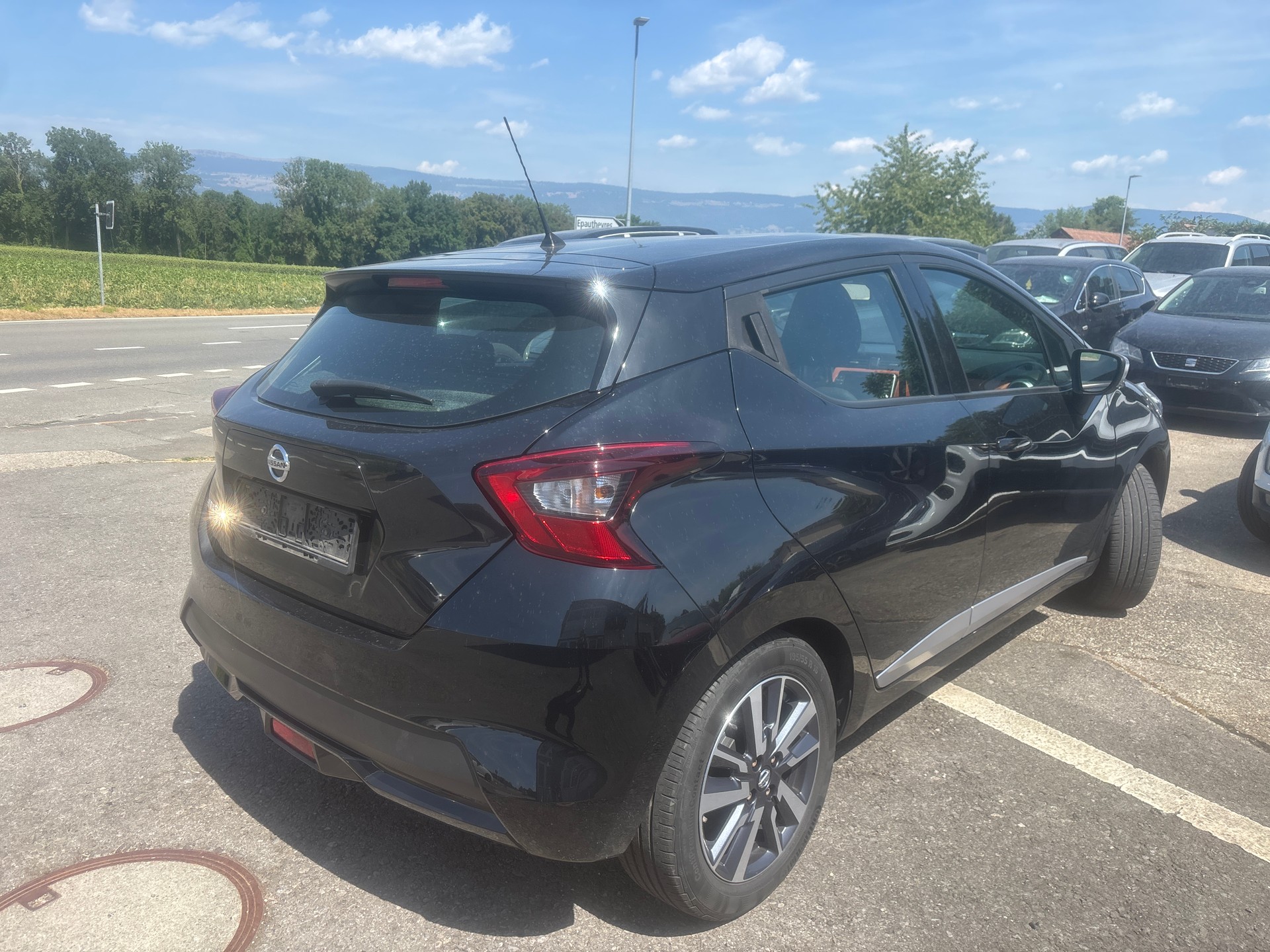 NISSAN Micra 1.5 dCi tekna-image-3