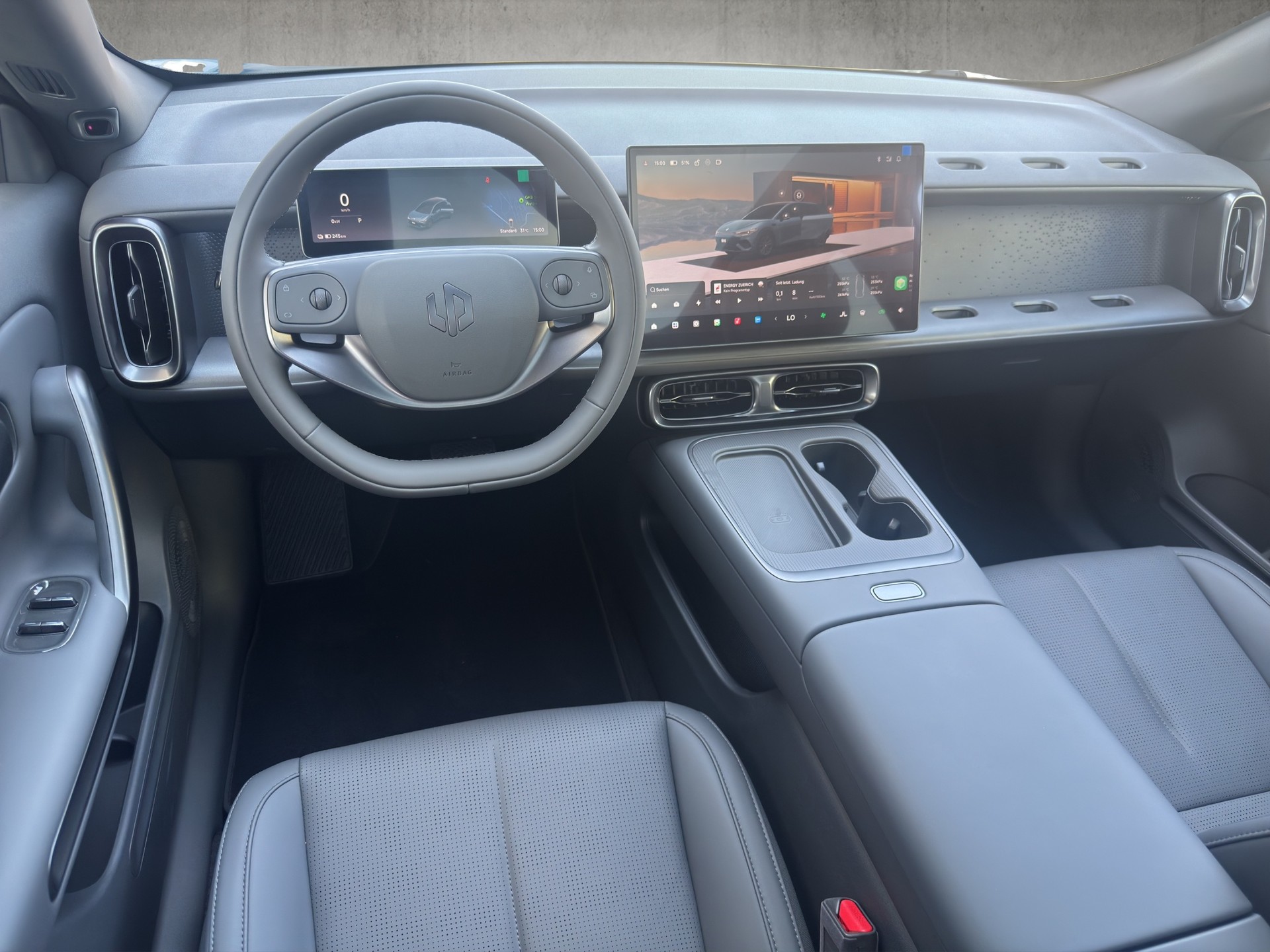 LEAPMOTOR B05 EV-image-14