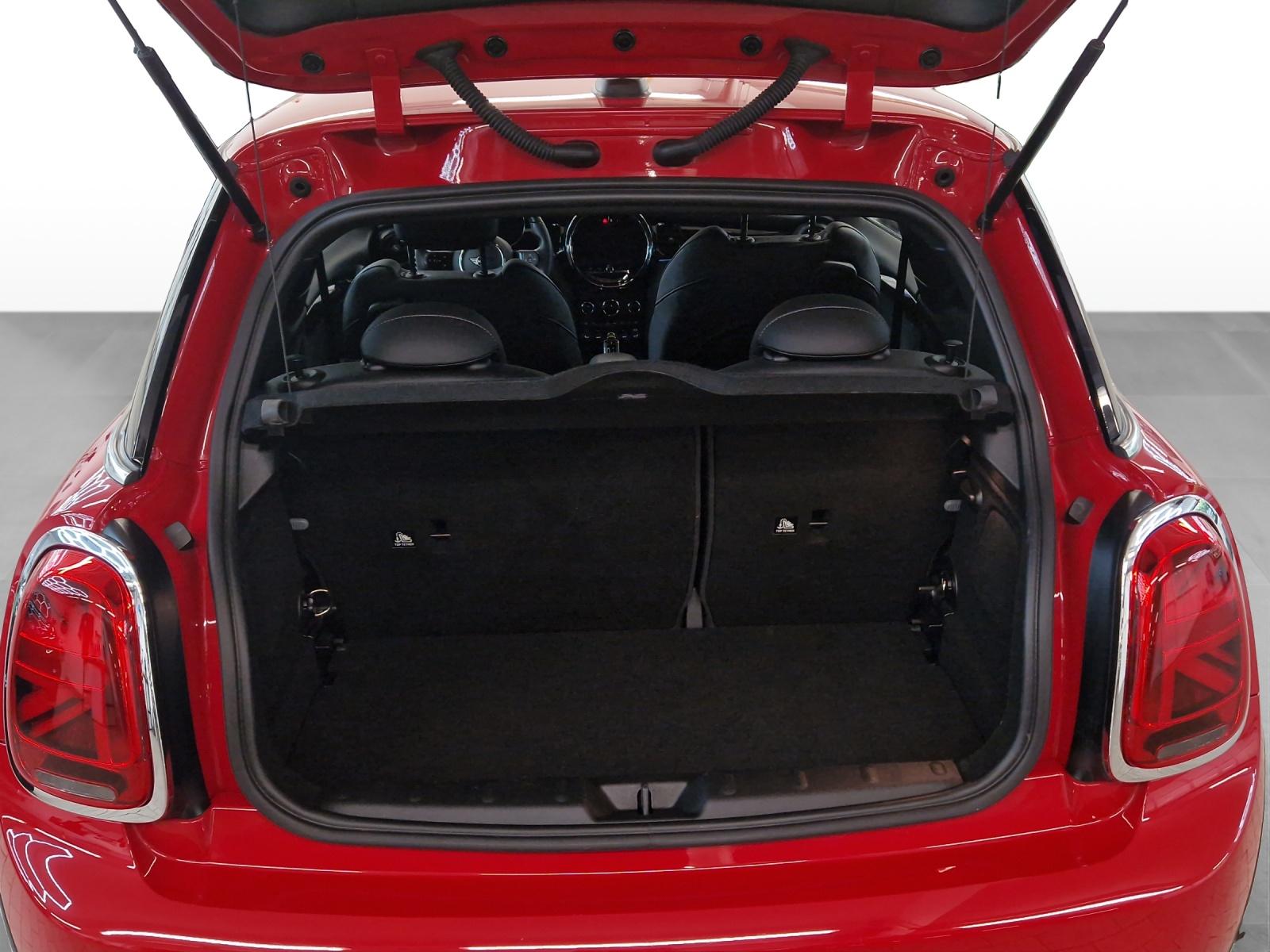 MINI Cooper SE F56-image-5