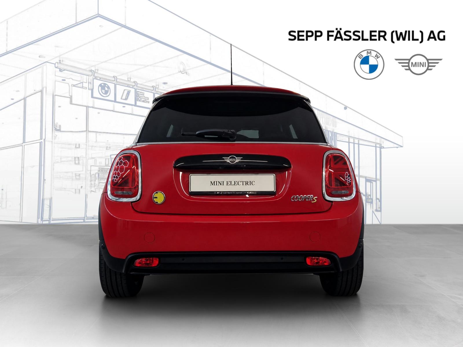 MINI Cooper SE F56-image-4