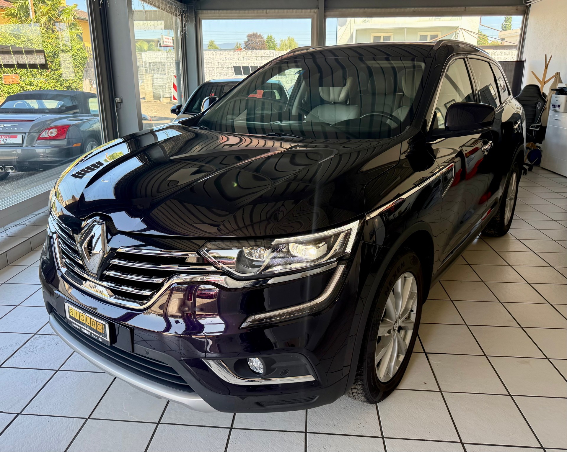 RENAULT Koleos 2.0 dCi Initiale Paris 4x4 Xtronic CVT-showroom-element-2