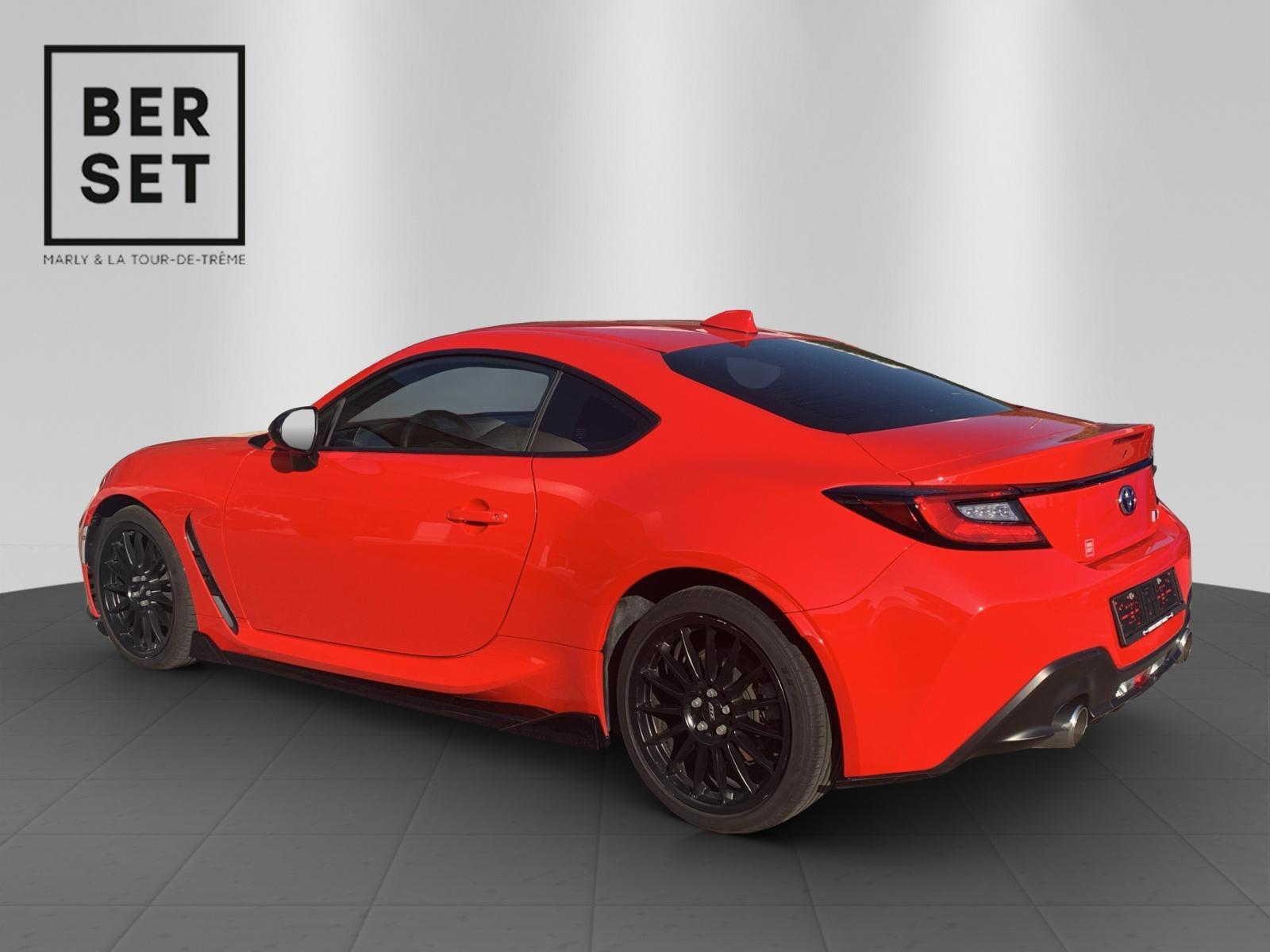 TOYOTA GR86 2.4 Sport+-showroom-element-1