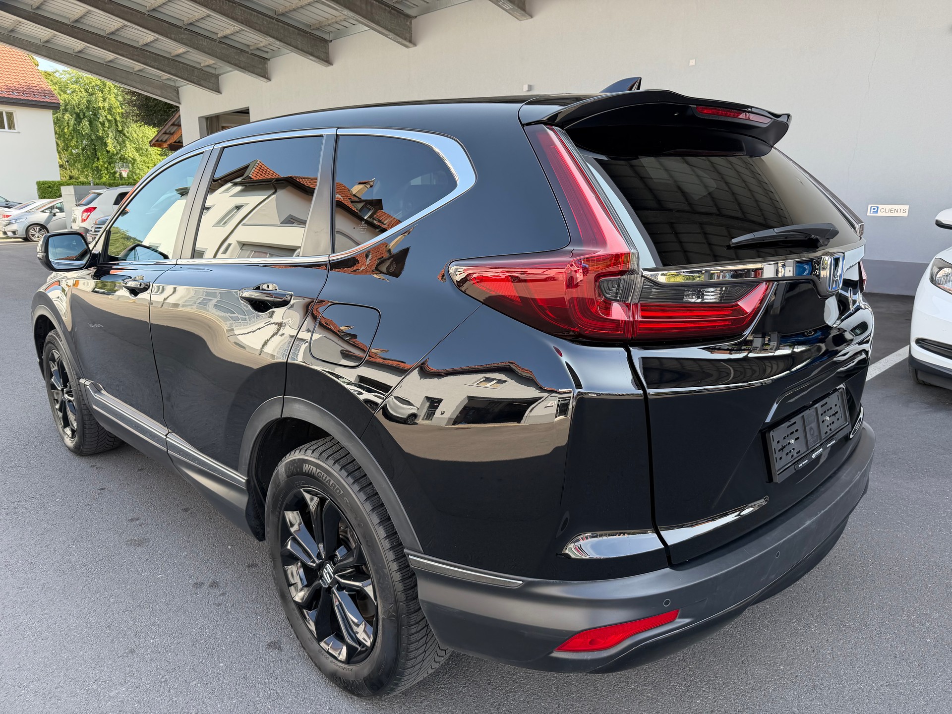 HONDA CR-V 2.0i MMD Hybrid Sport Line 4WD Automatic-image-8