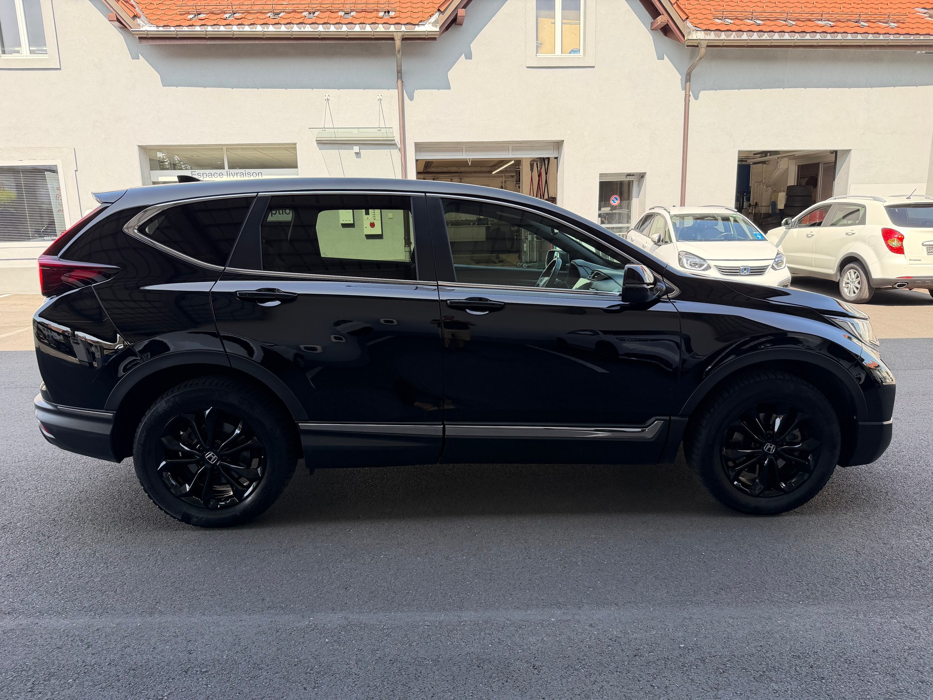 HONDA CR-V 2.0i MMD Hybrid Sport Line 4WD Automatic-image-5