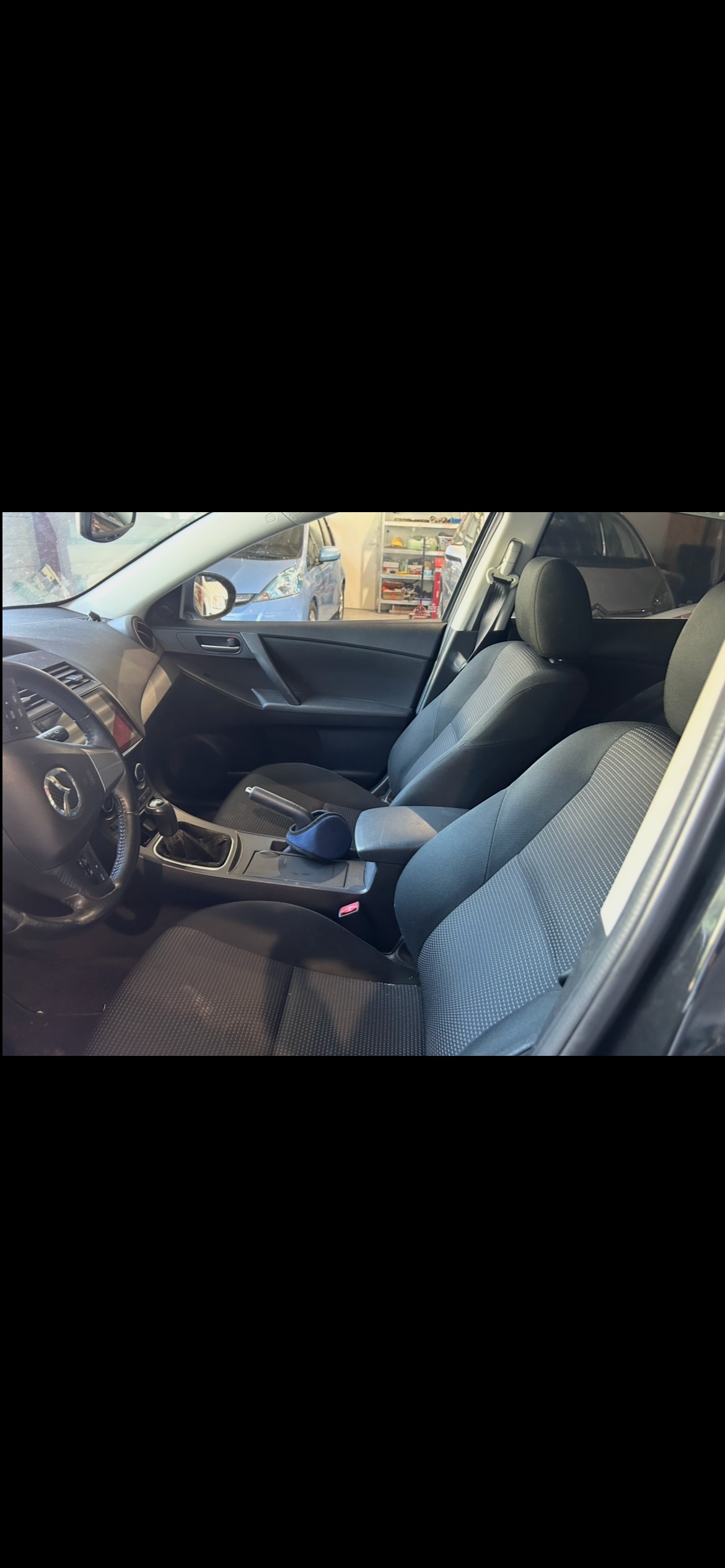 MAZDA 3 1.6 16V CD Exclusive frisch MFK-image-8