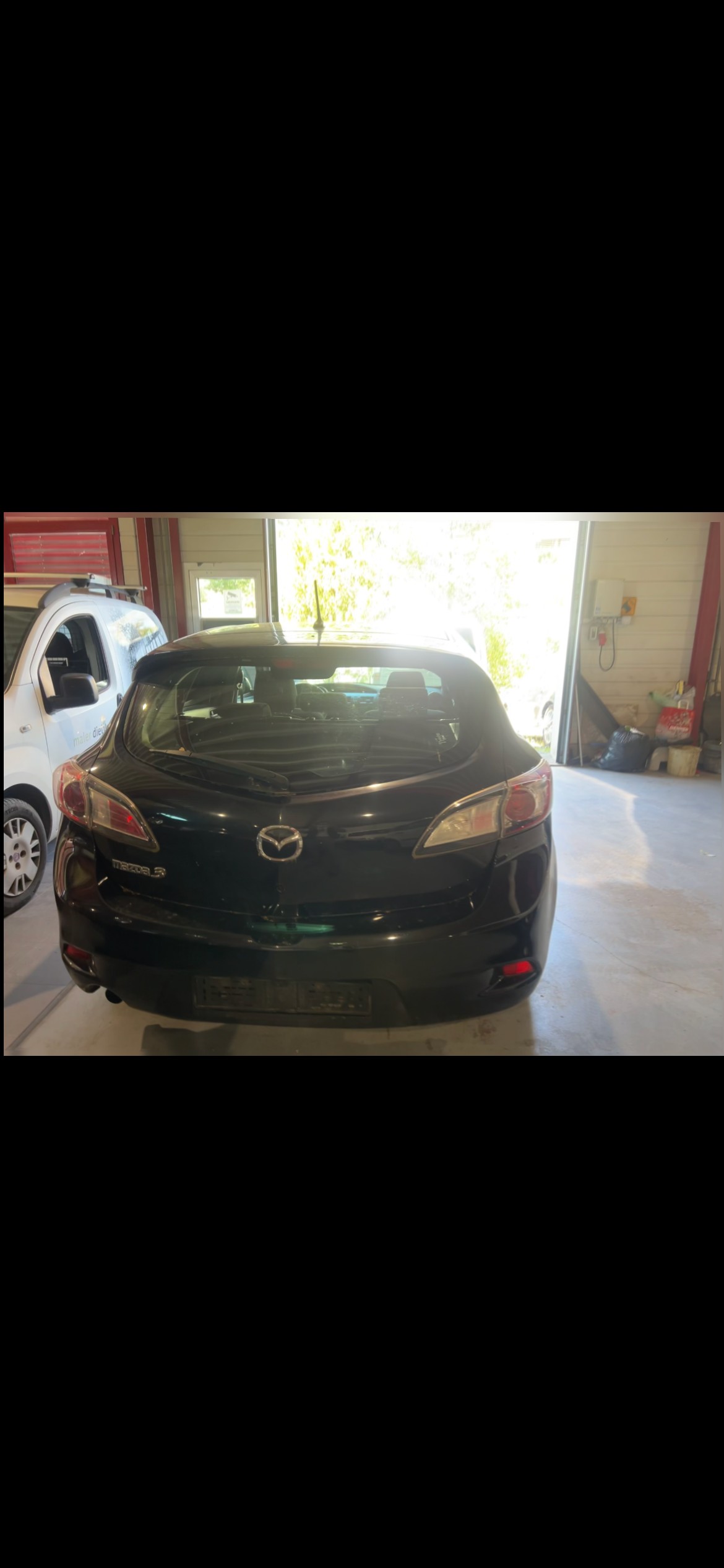 MAZDA 3 1.6 16V CD Exclusive frisch MFK-image-5