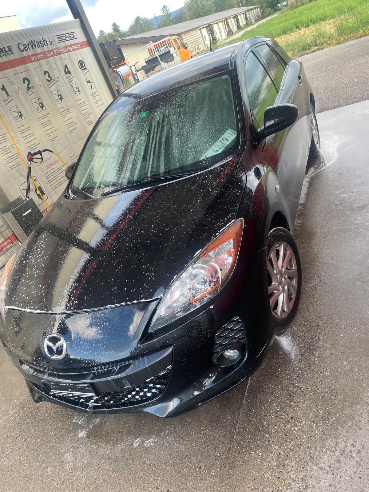 MAZDA 3 1.6 16V CD Exclusive frisch MFK-image-4