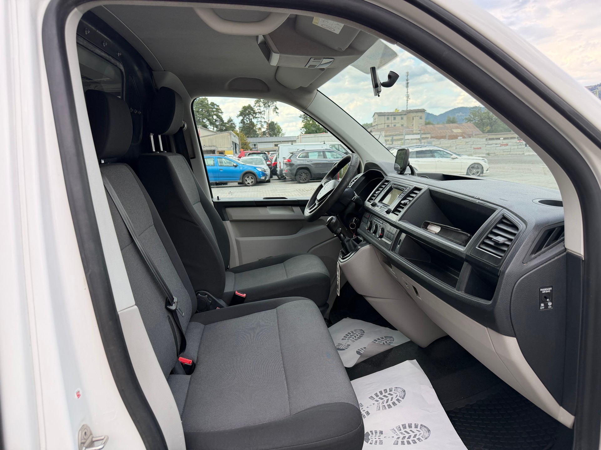 VW T6-image-9