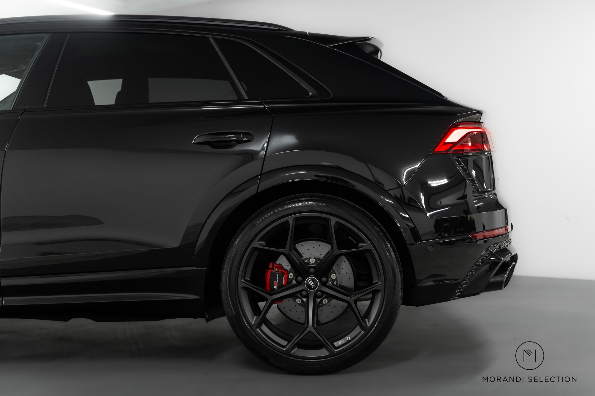 AUDI RS Q8 SUV 4.0 V8 TFSI performance quattro T-Tronic-image-6