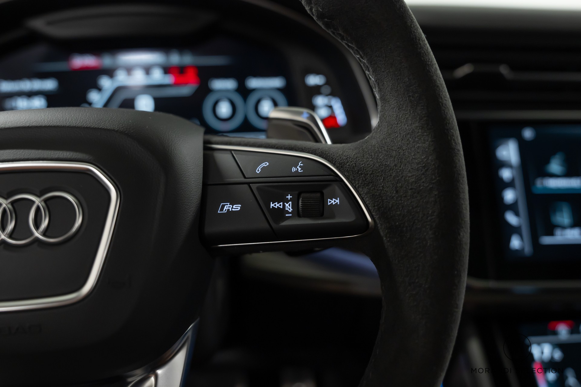 AUDI RS Q8 SUV 4.0 V8 TFSI performance quattro T-Tronic-image-27