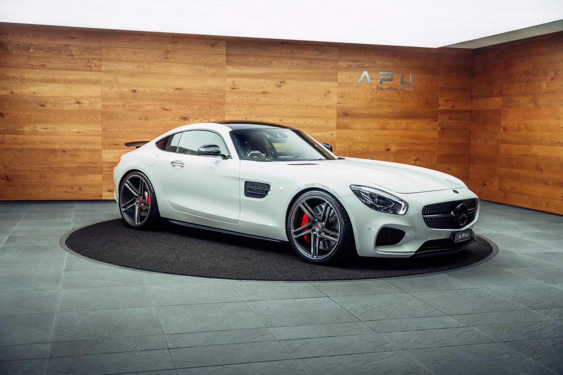MERCEDES-BENZ AMG GT S Speedshift DCT-image-20