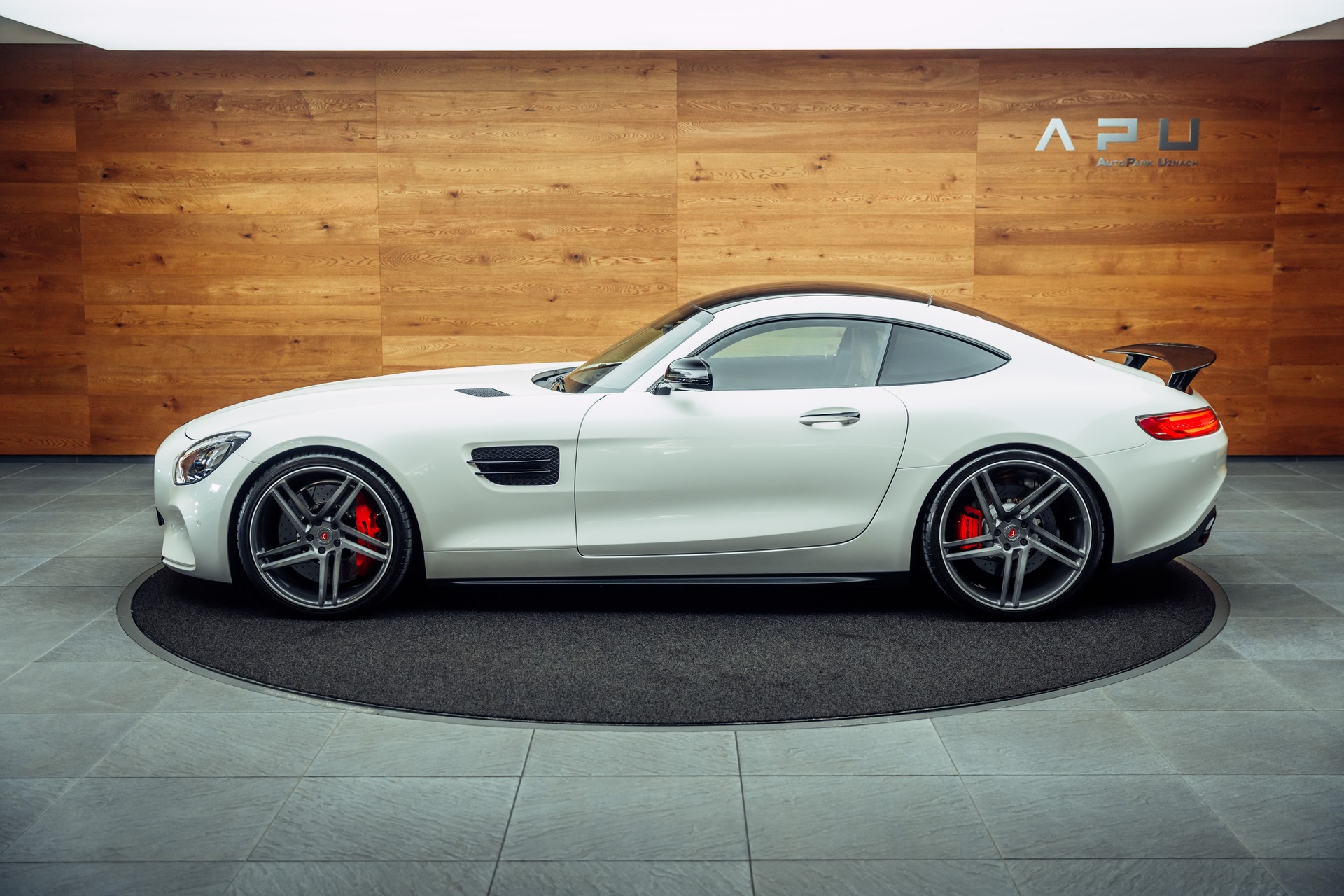 MERCEDES-BENZ AMG GT S Speedshift DCT-image-9