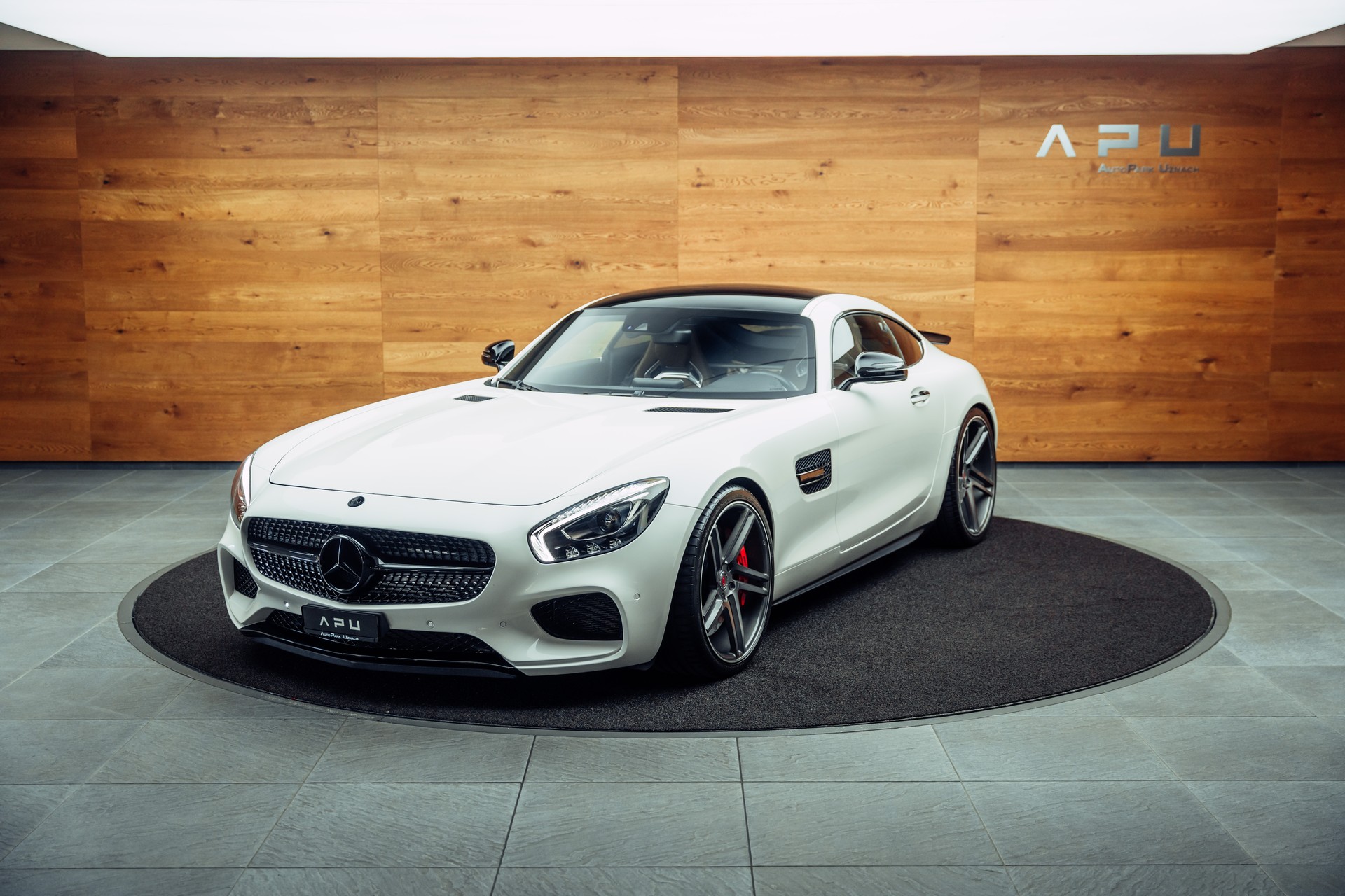 MERCEDES-BENZ AMG GT S Speedshift DCT-showroom-element-3