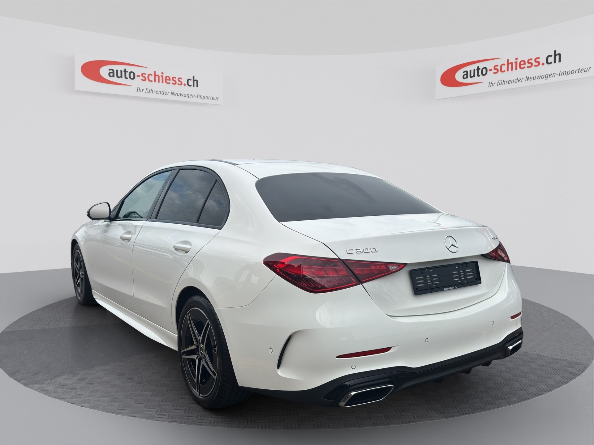 MERCEDES-BENZ C 300 4M AMG Night-image-13