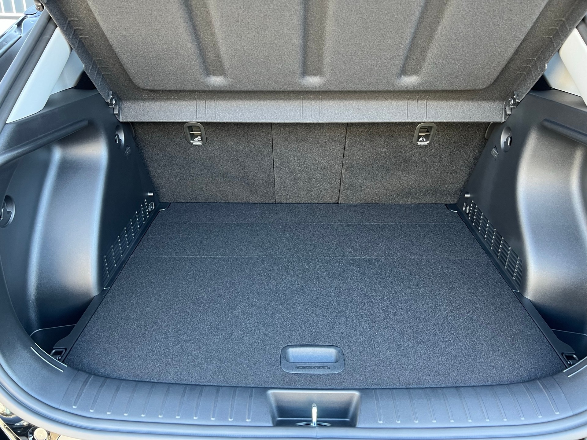 HYUNDAI Kona 1.6 GDi HEV Vertex DCT-image-7