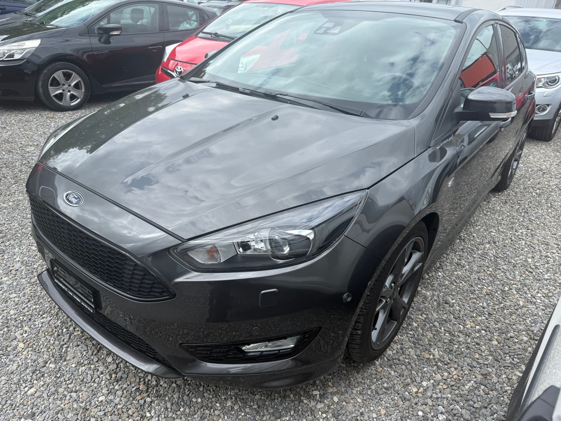 FORD Focus 1.5 SCTi ST Line Automatic-image-1