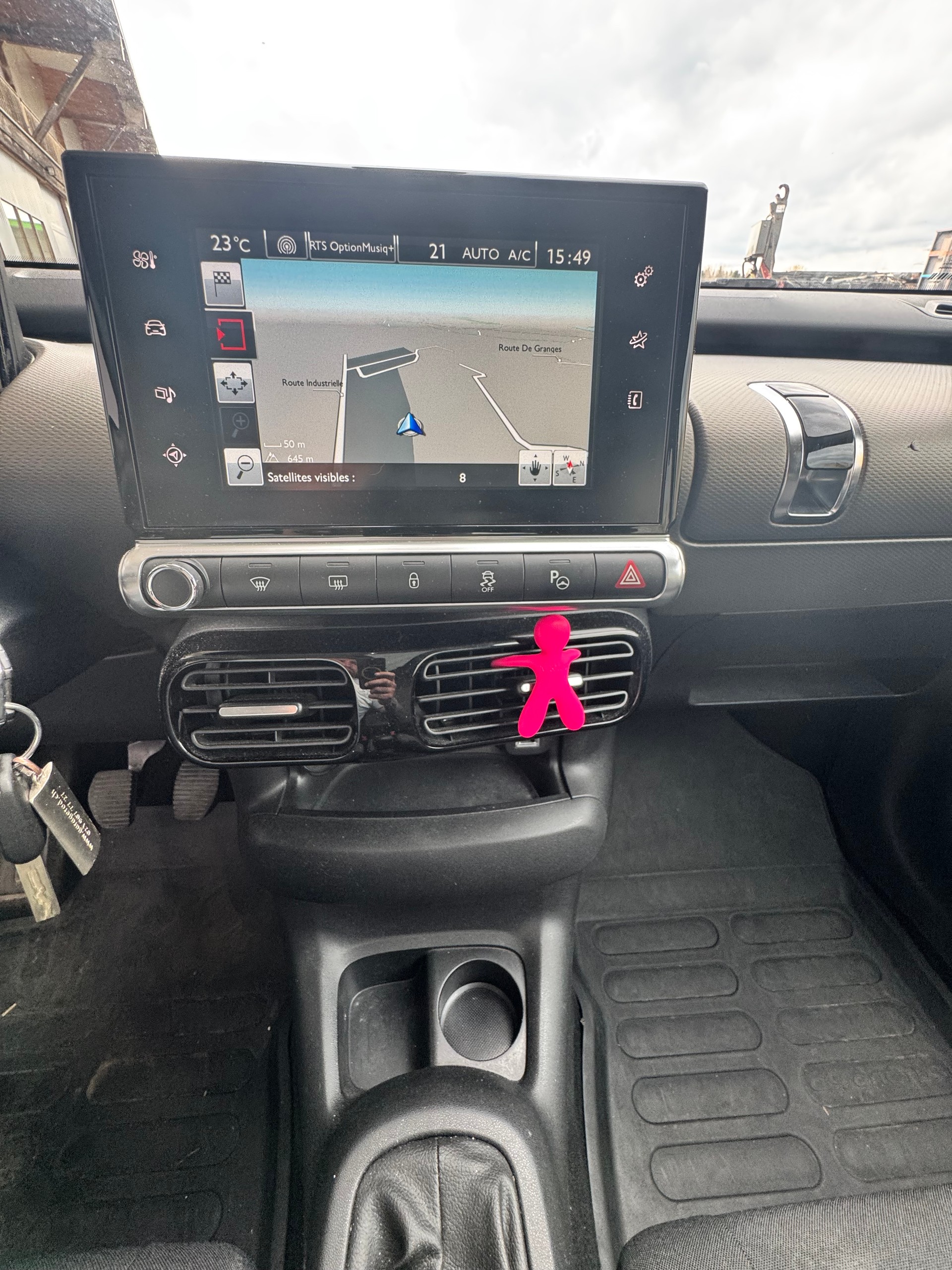 CITROEN C4 Cactus 1.2 VTi Shine Edition-image-8
