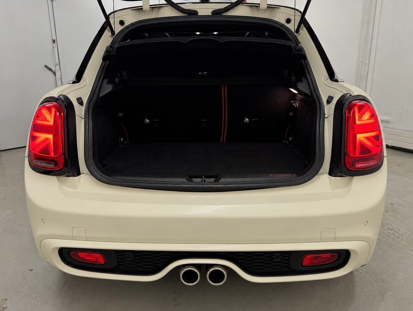 MINI Cooper S Steptronic DKG-image-4