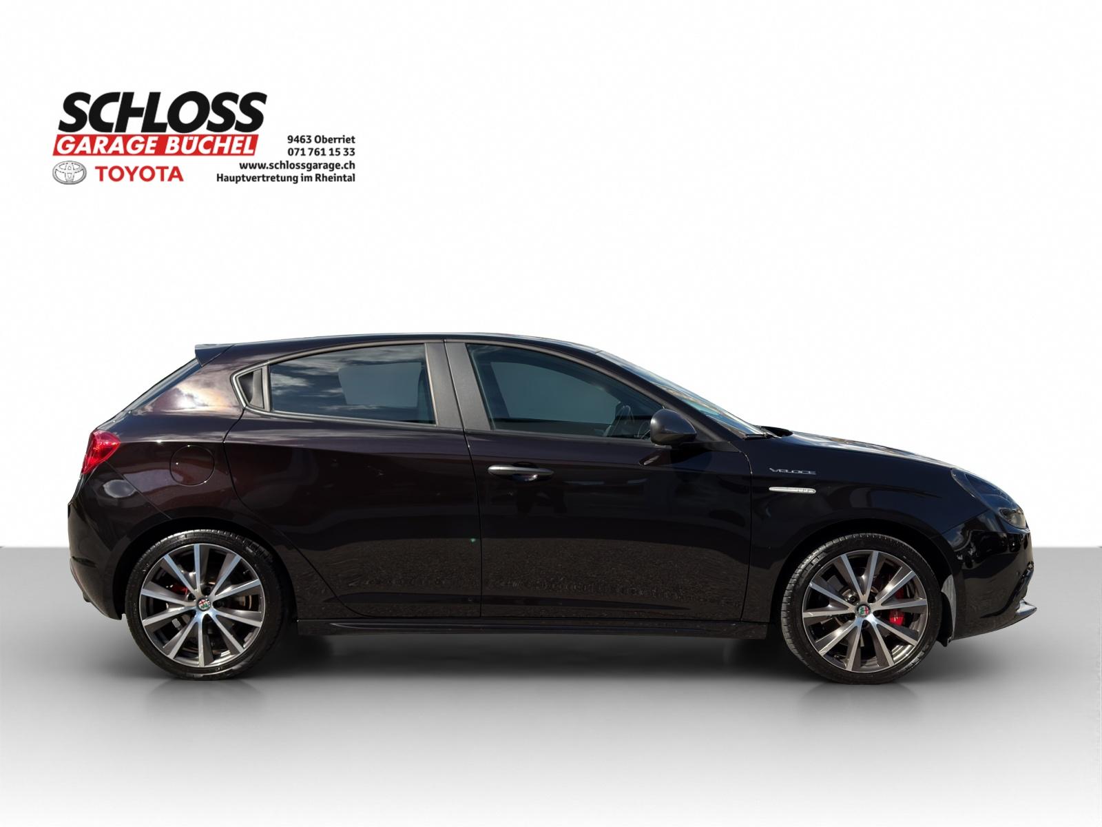 ALFA ROMEO Giulietta 1750 TBi Veloce TCT-image-12