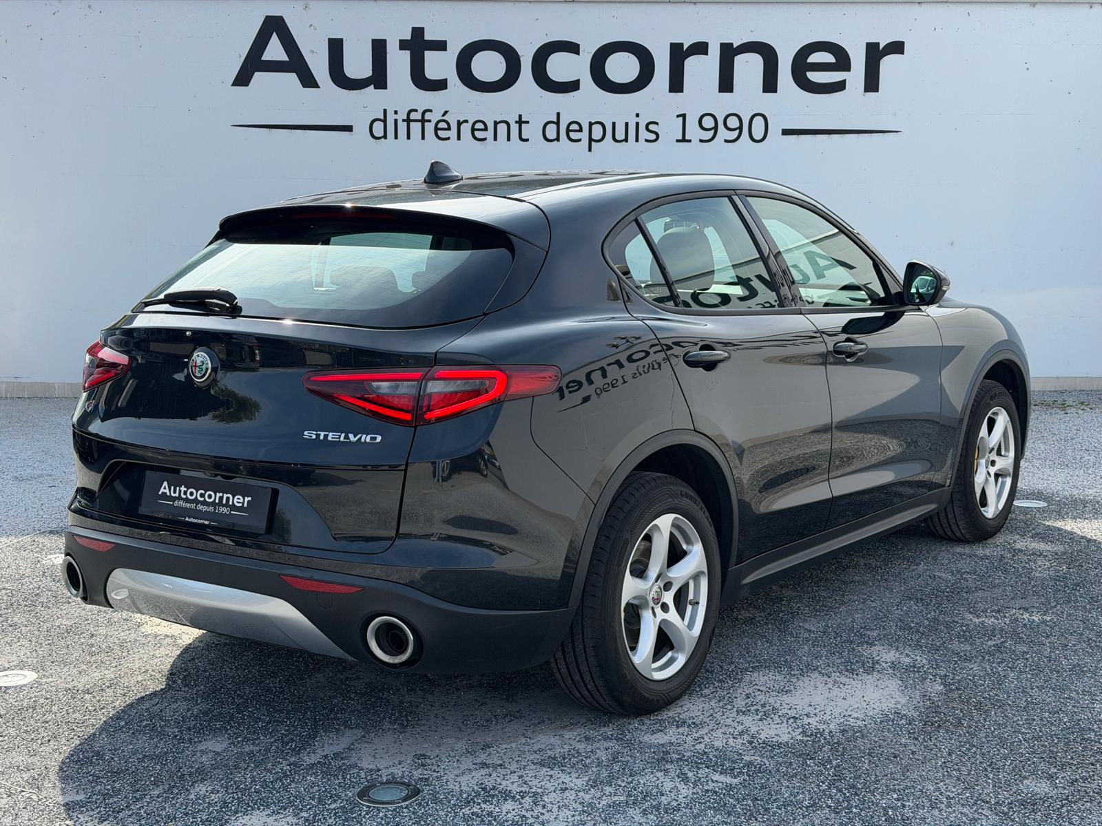 ALFA ROMEO Stelvio 2.0 Super Q4 Automatic-showroom-element-1