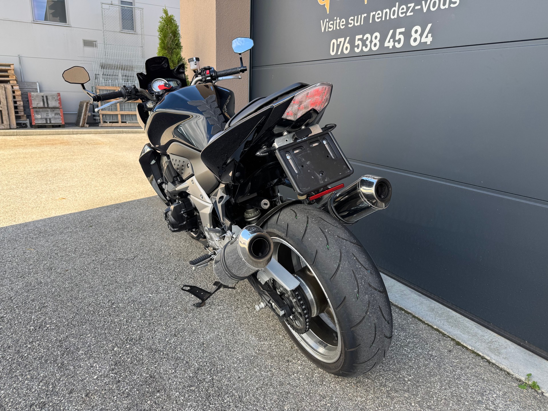 KAWASAKI Z 1000-image-5