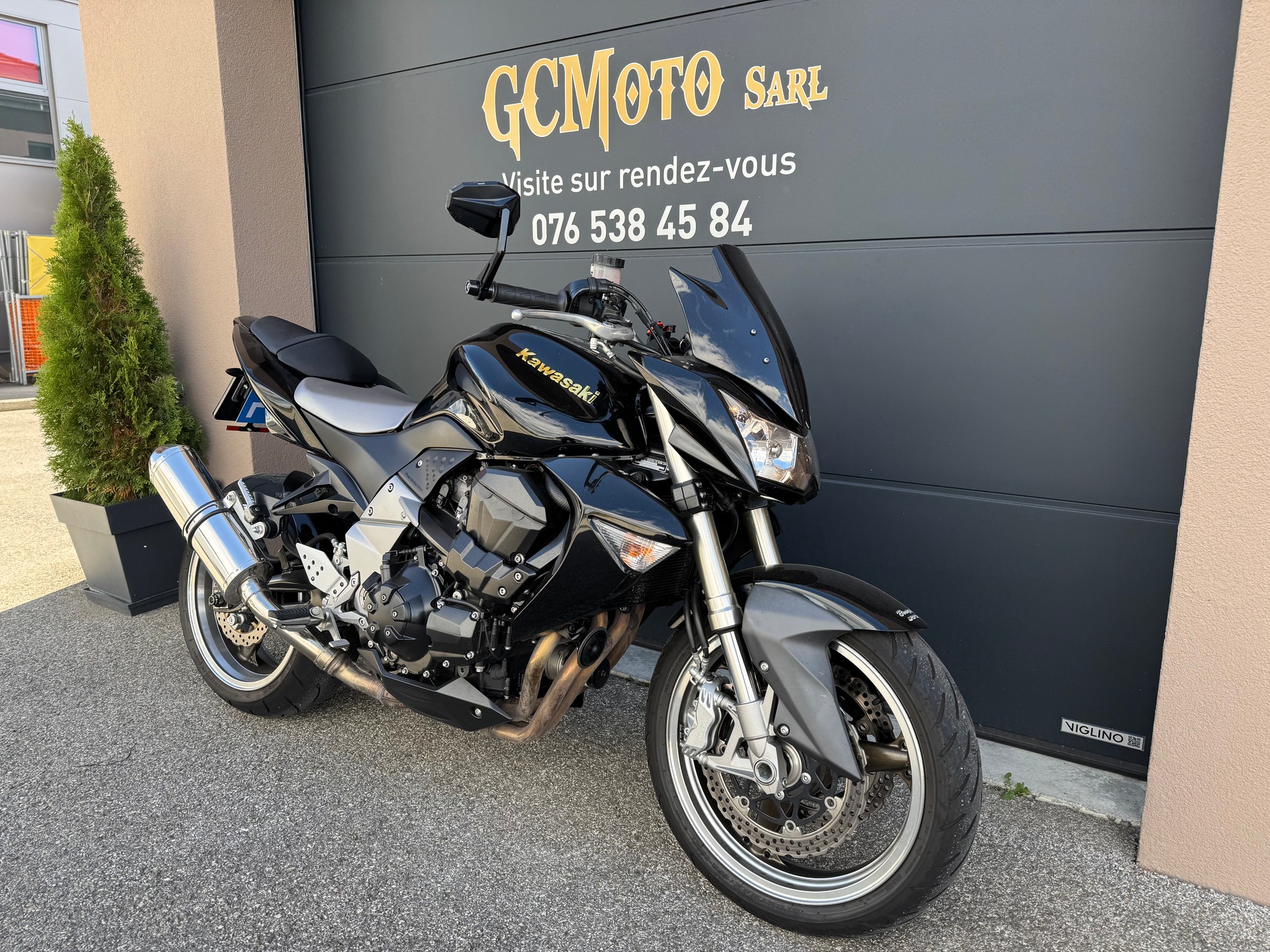 KAWASAKI Z 1000-image-1
