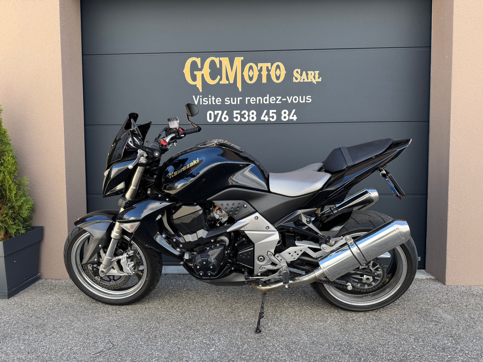 KAWASAKI Z 1000-image-4