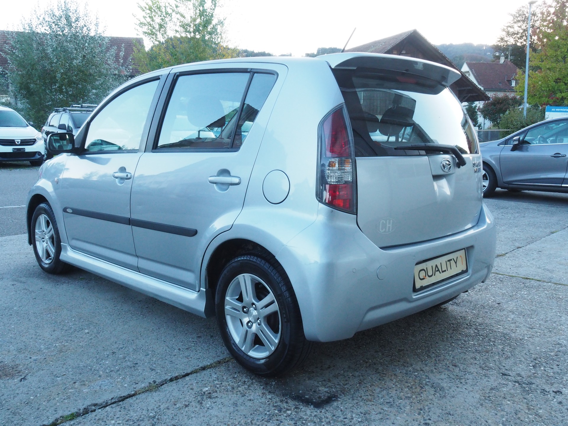 DAIHATSU Sirion 1.3 eco-4WD Automatic-image-8