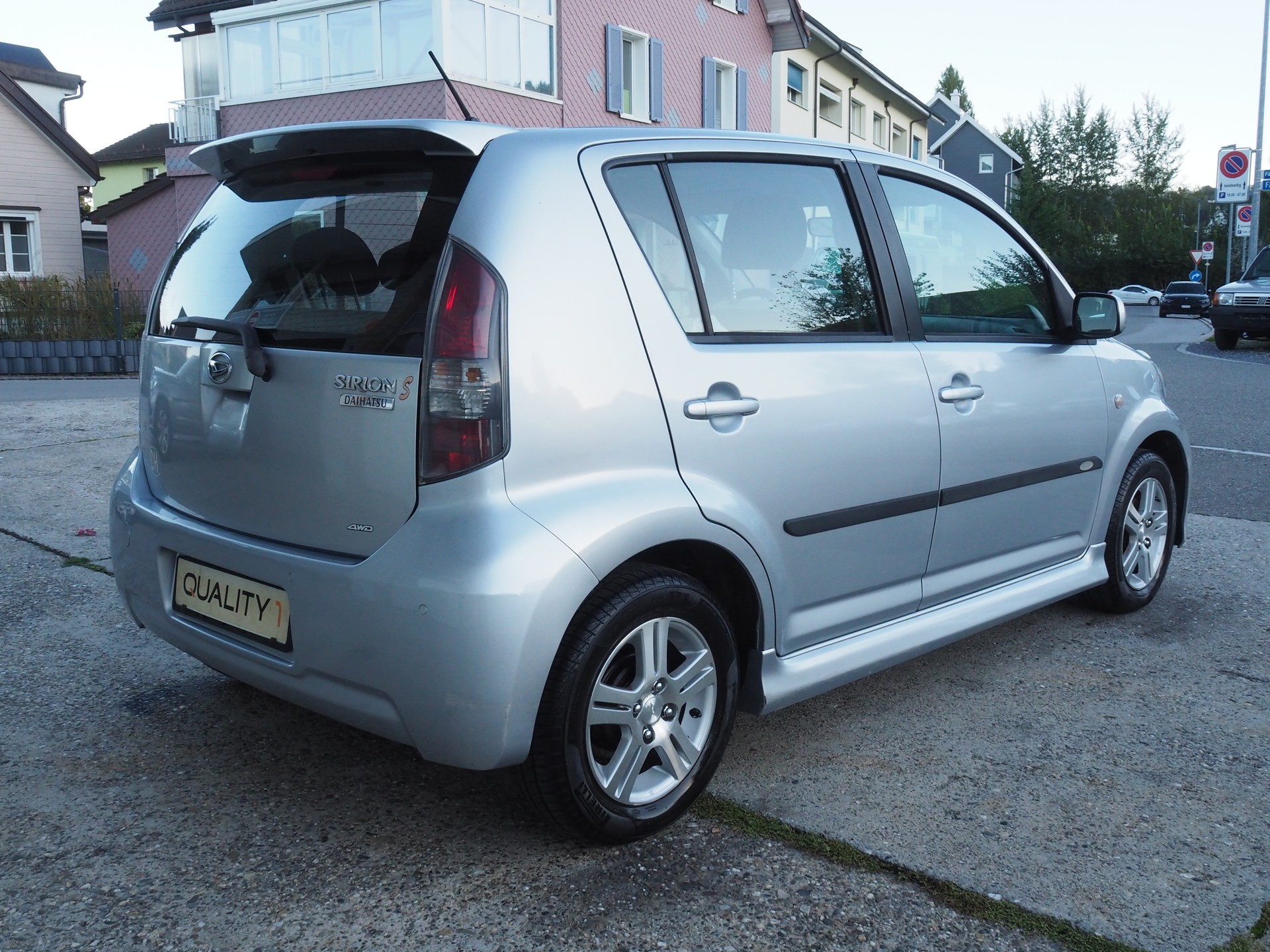 DAIHATSU Sirion 1.3 eco-4WD Automatic-image-7